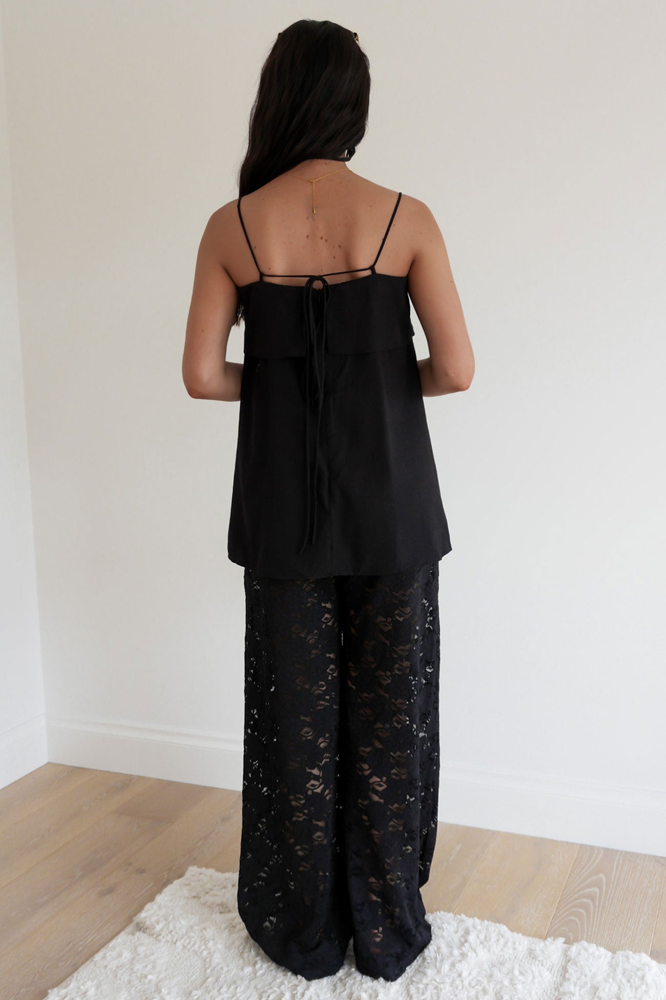 Amika Lace Set Black