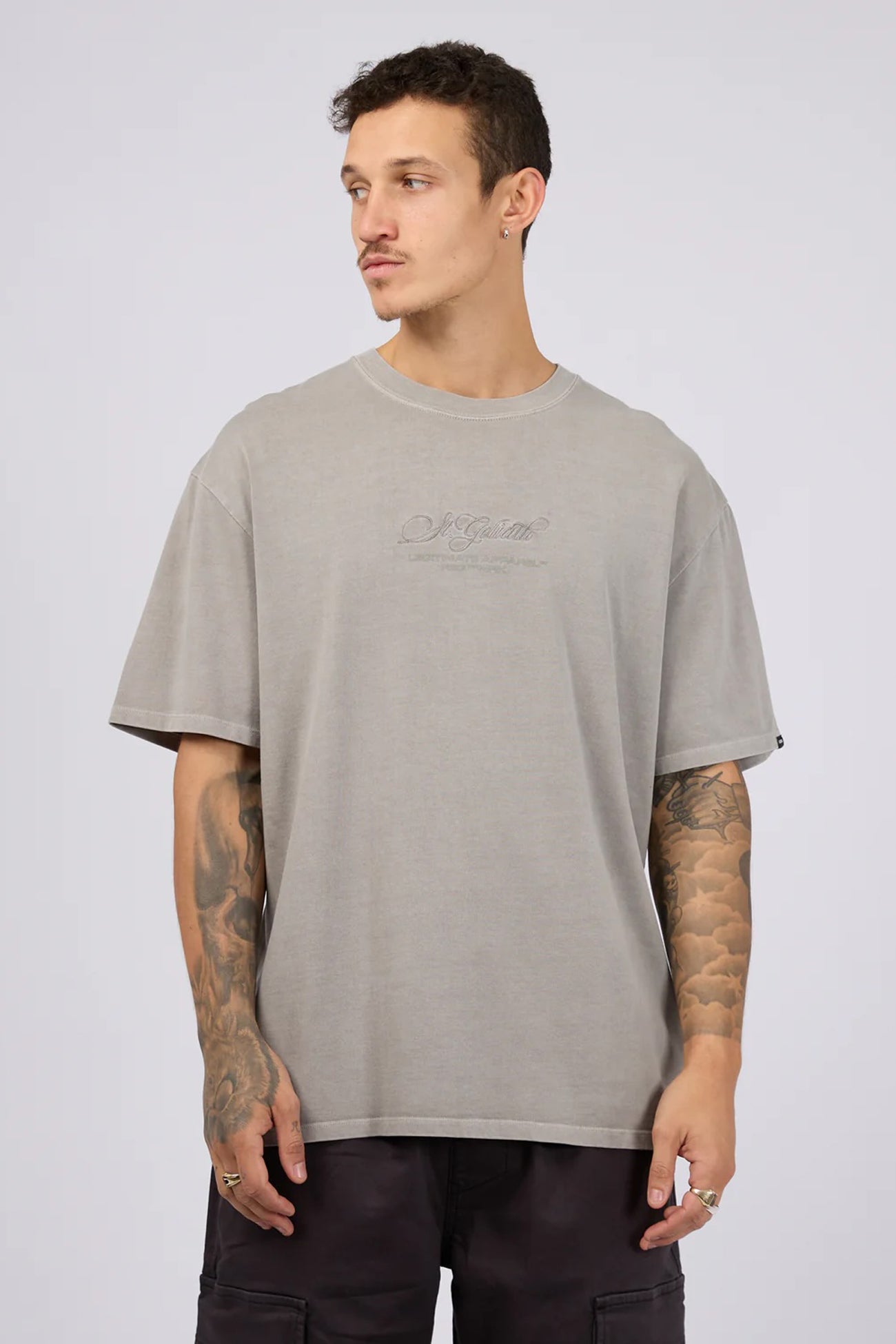 Arching Tee Coal f