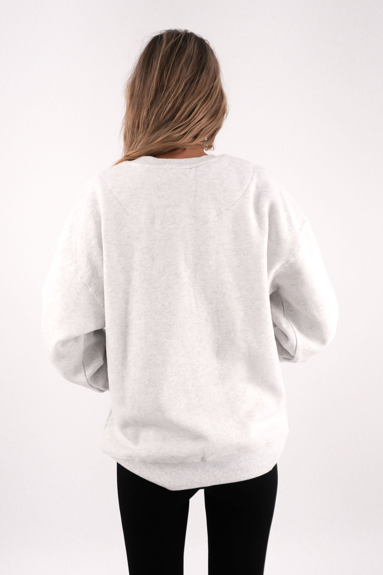 Avenue Relaxed Crew Snow Marle