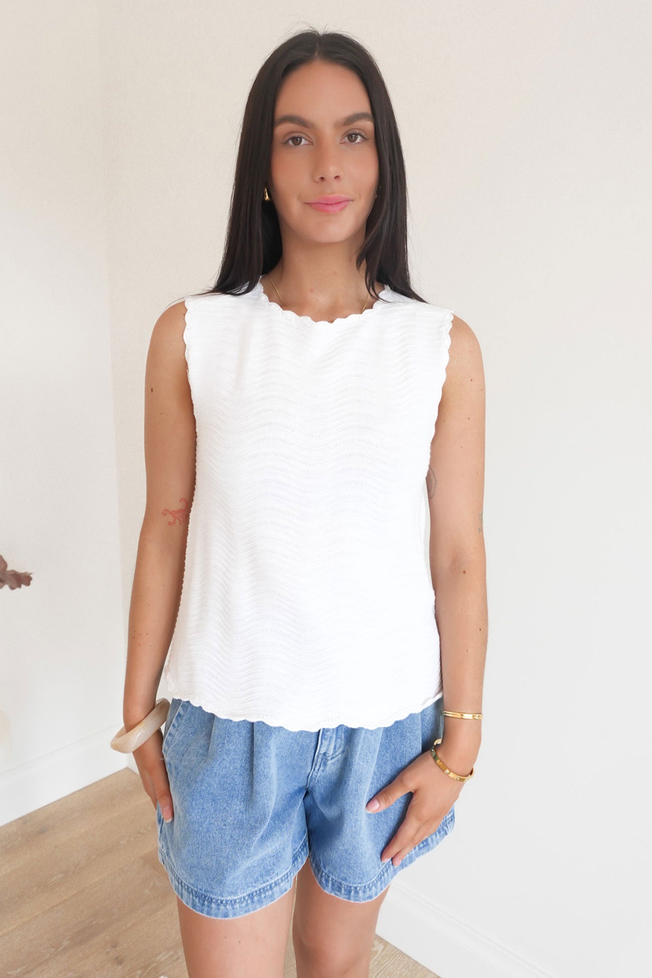 Aviva Tank White Stripe