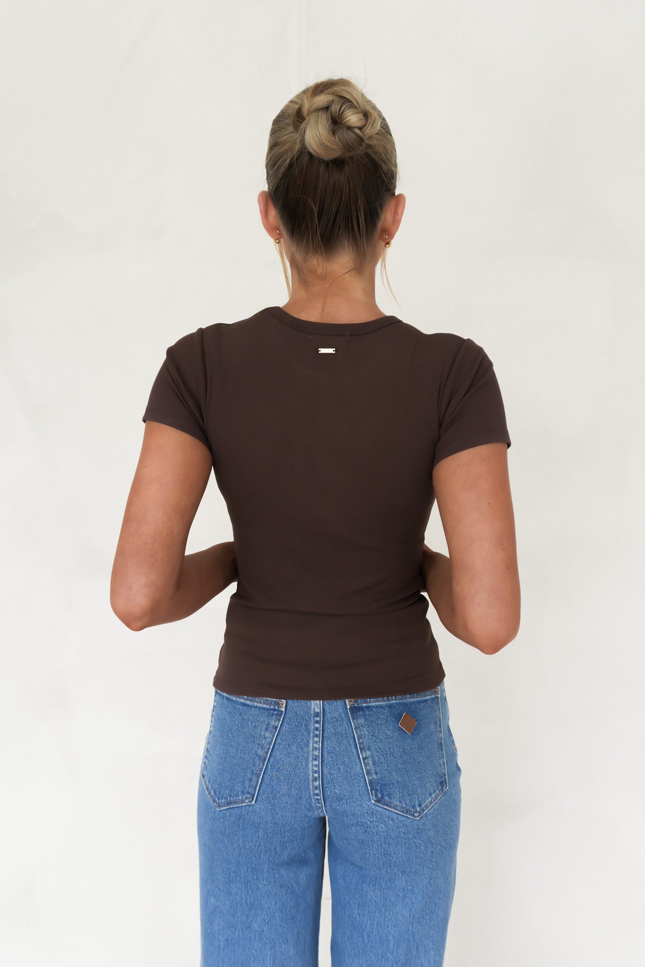 BZ Luxe Rib Tee Chocolate