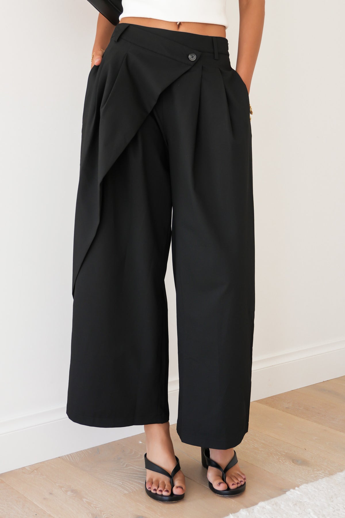 Bailee Asym Pant Black