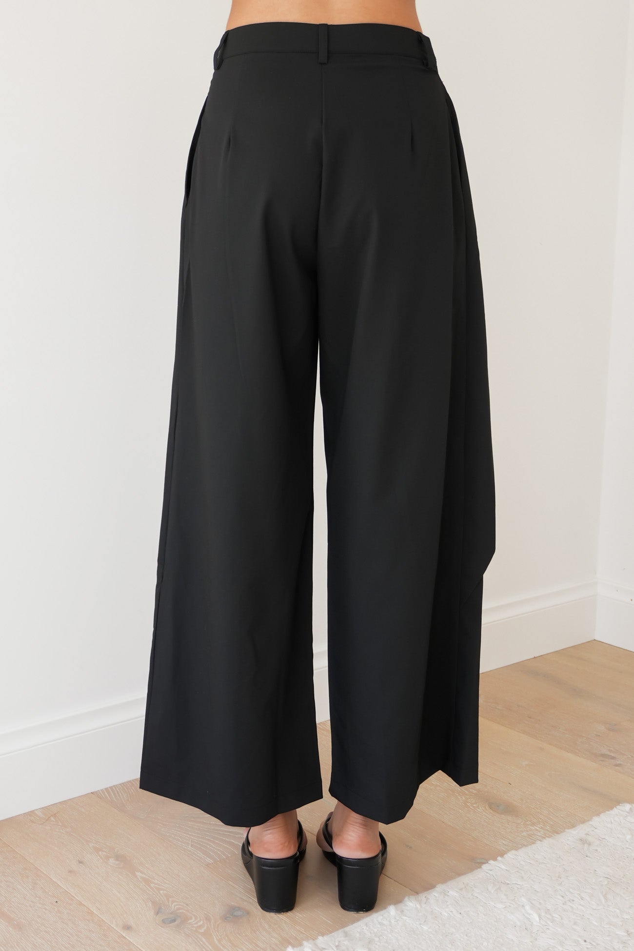 Bailee Asym Pant Black