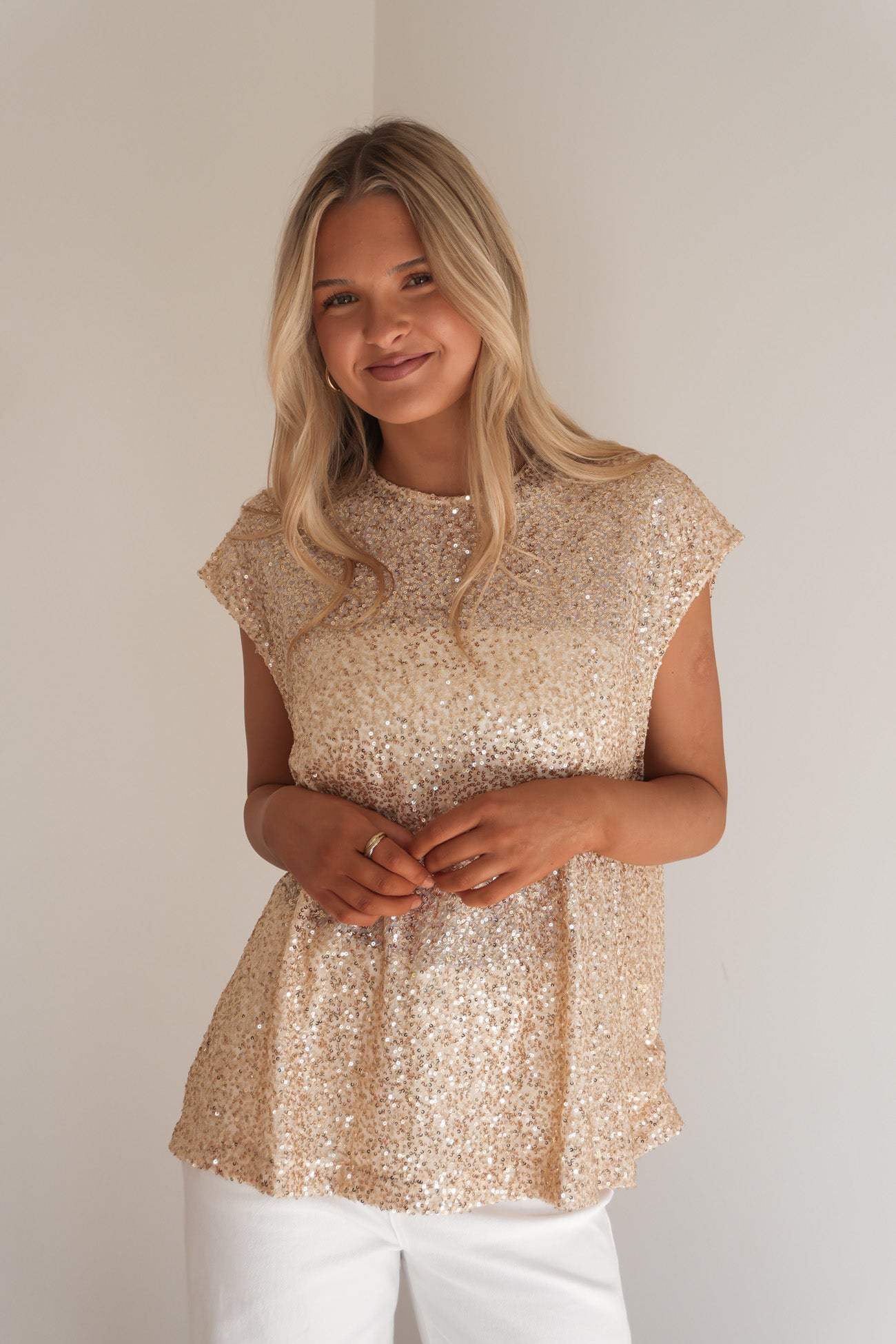 Brogan Sequin Top Gold