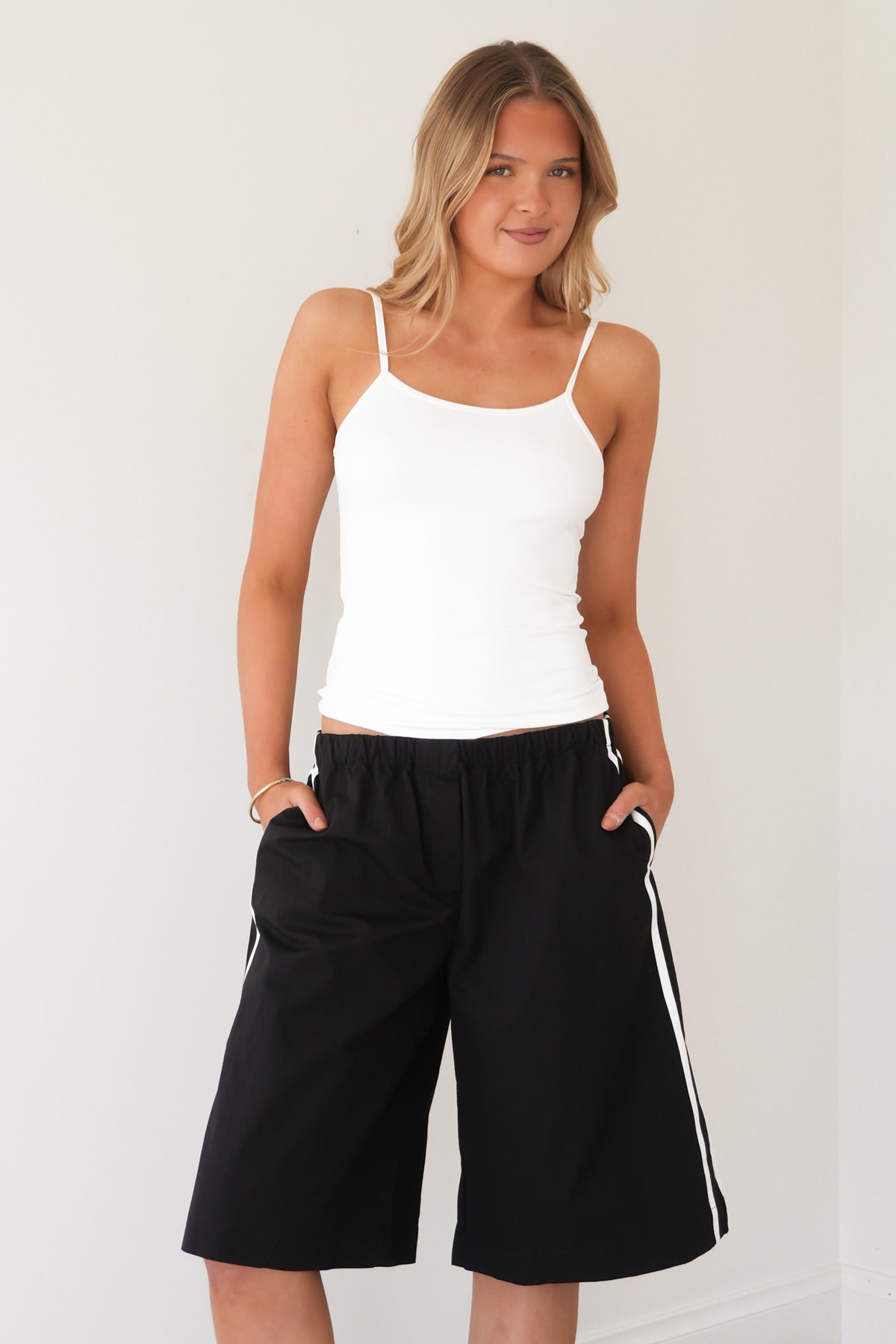 Bronte Bermuda Short Black White