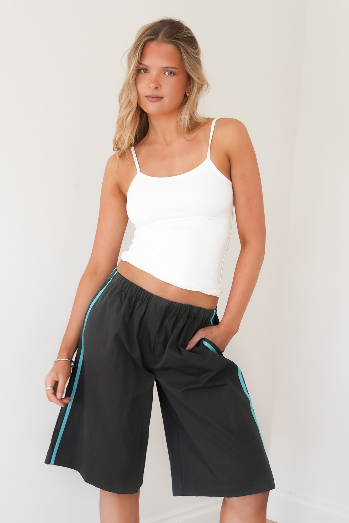 Bronte Bermuda Short Charcoal Blue