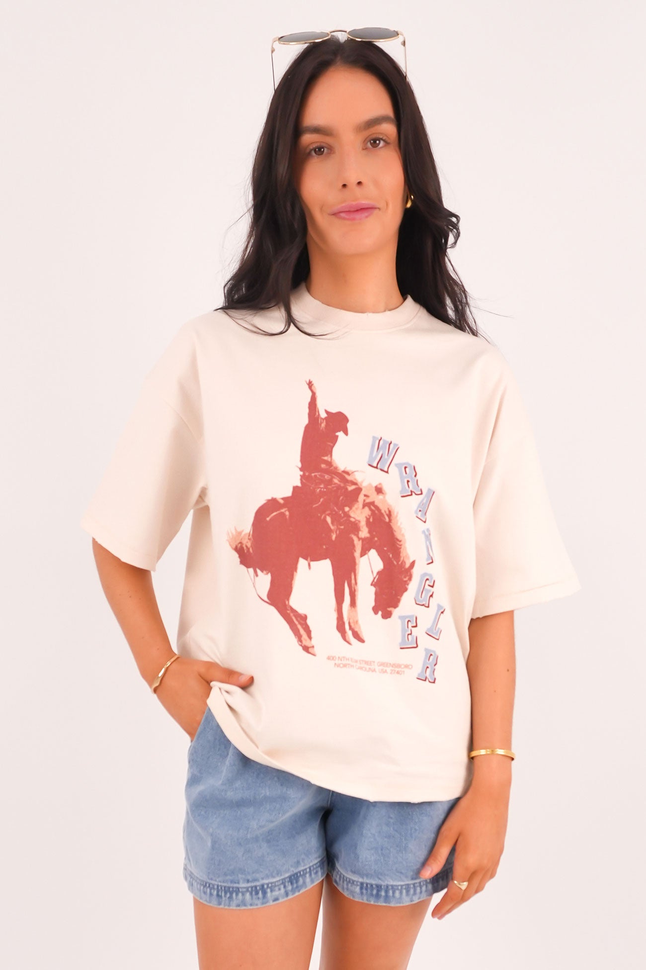 Bucking Boxed Tee Ecru