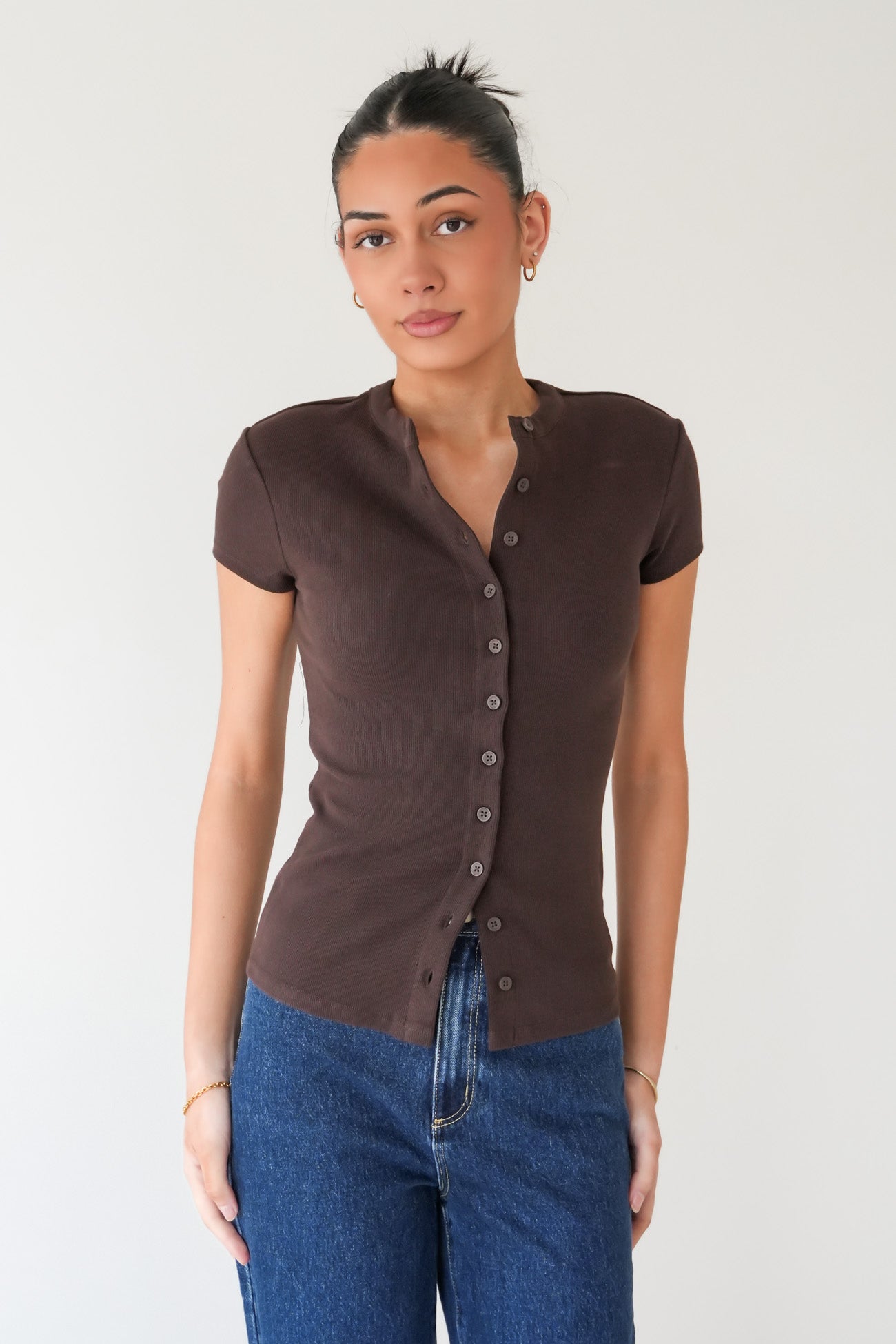 Button Up Short Sleeve Tee Chocolate