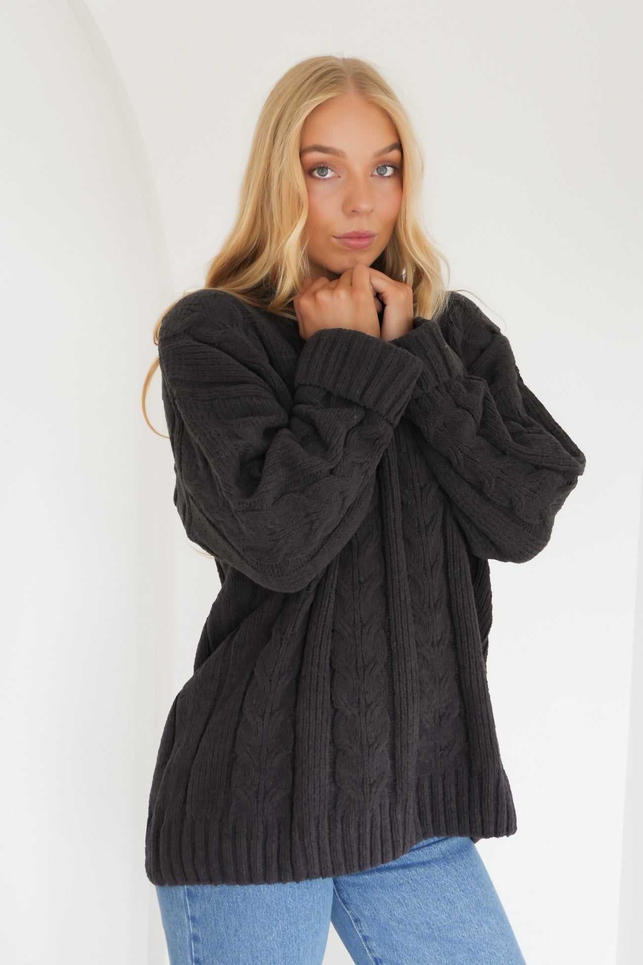 Cable Cove Sweater Vintage Black