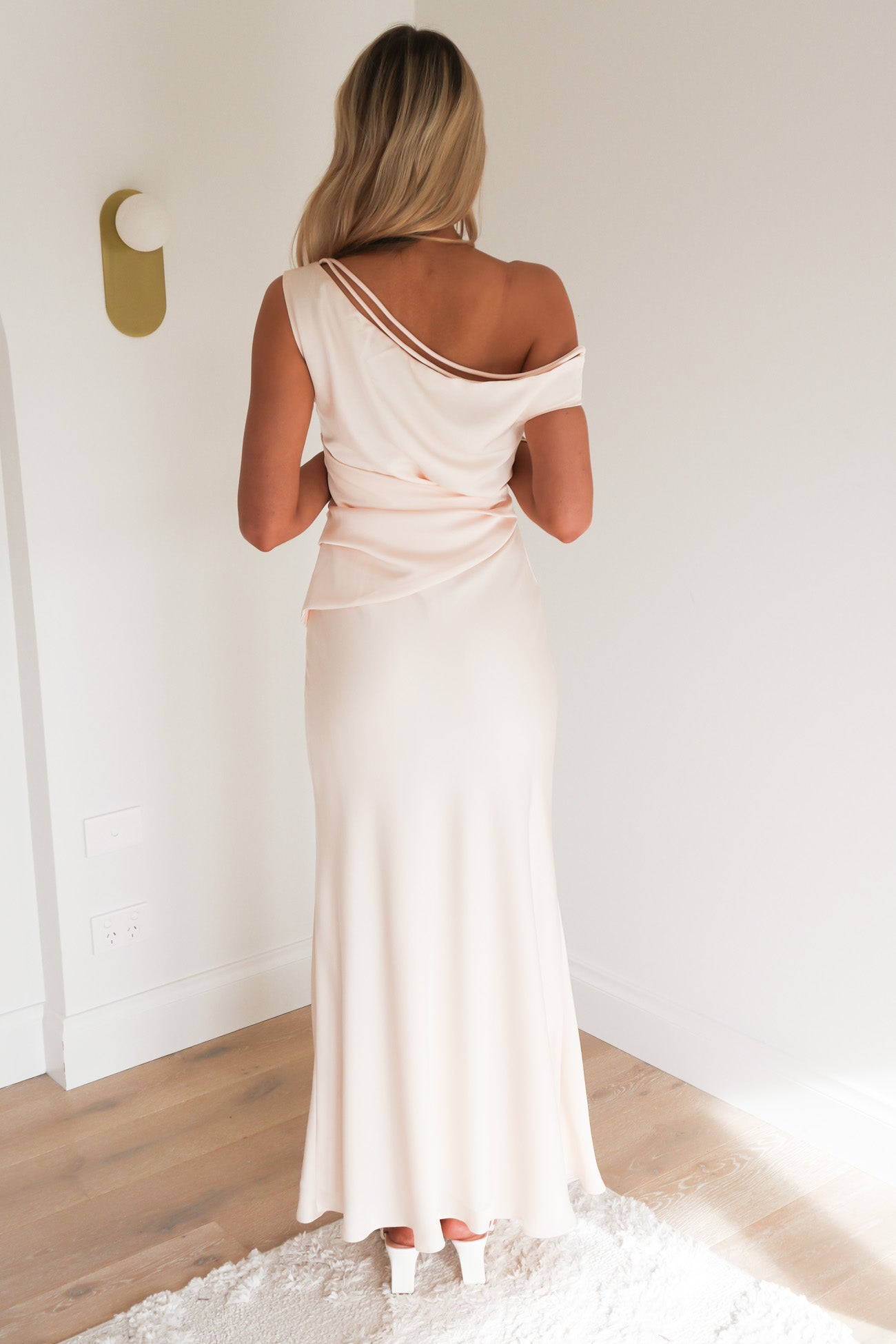Carlee Maxi Dress Beige