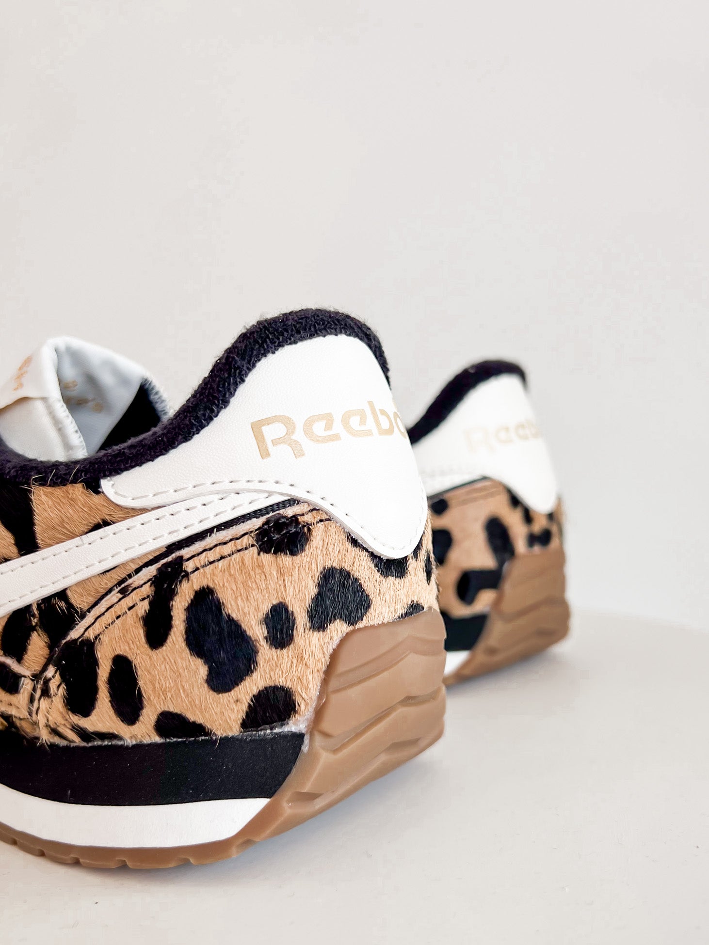Classic AZ Cheetah Black Chalk