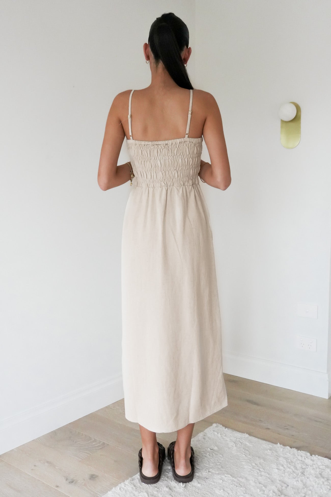 Classic Shirred Midi Dress Oat