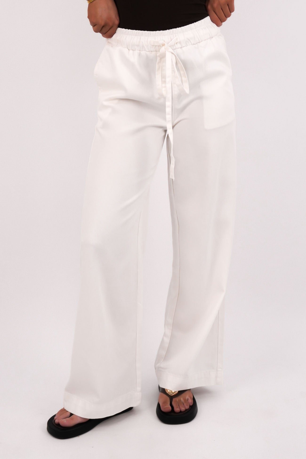 Cora Denim Pant White