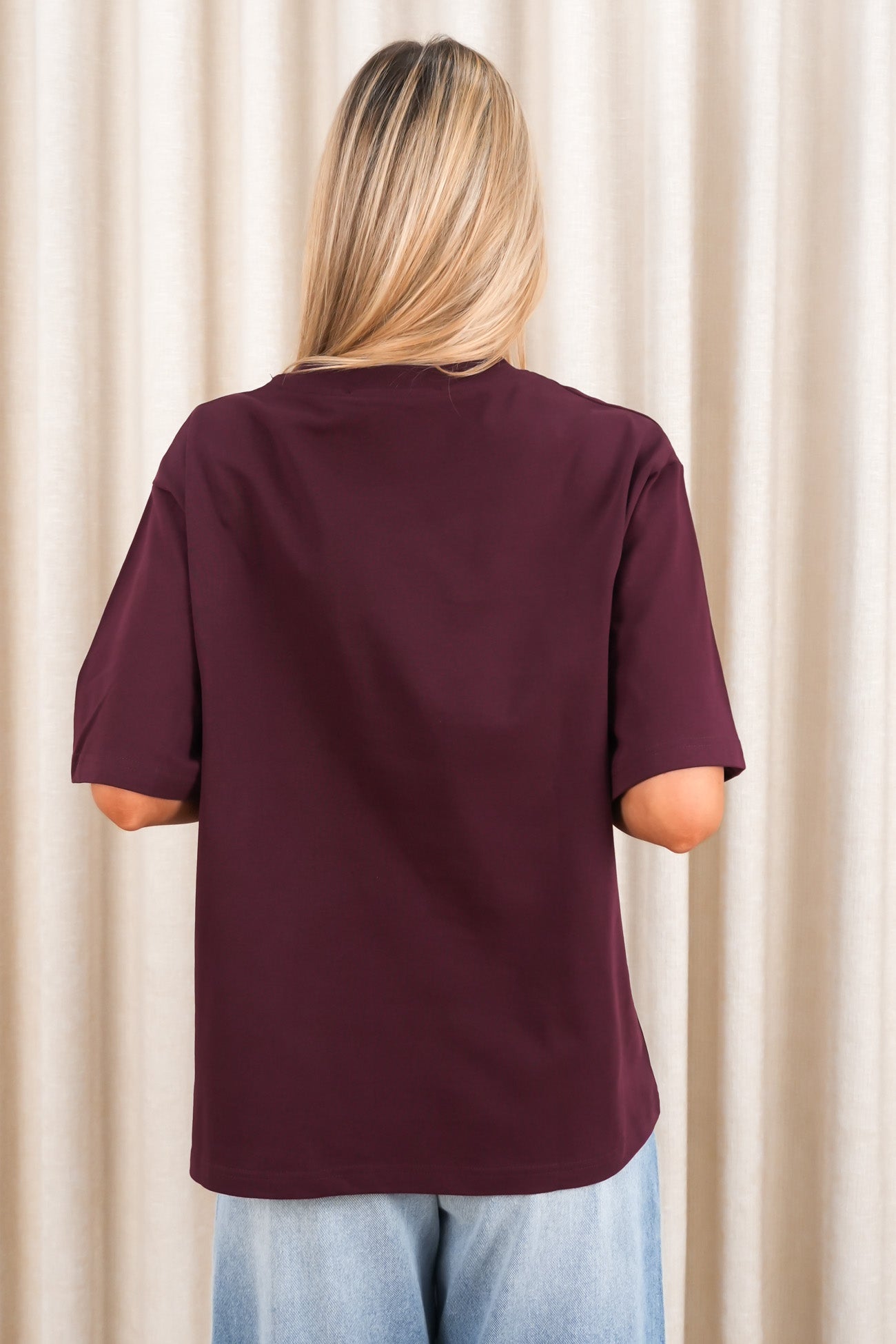 Core Oversized Tee Cherry