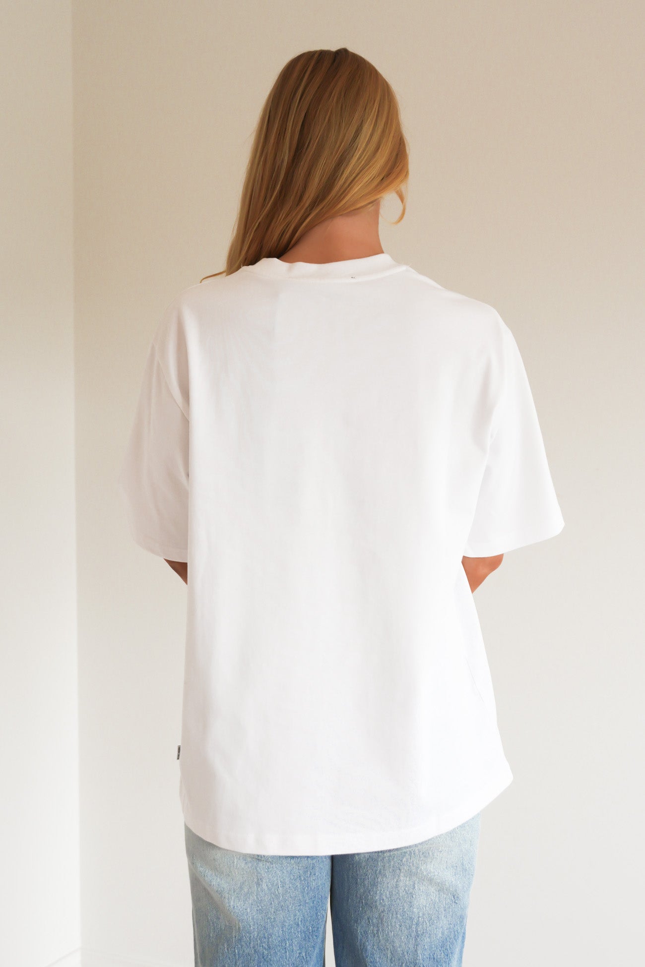 Core Oversized Tee White