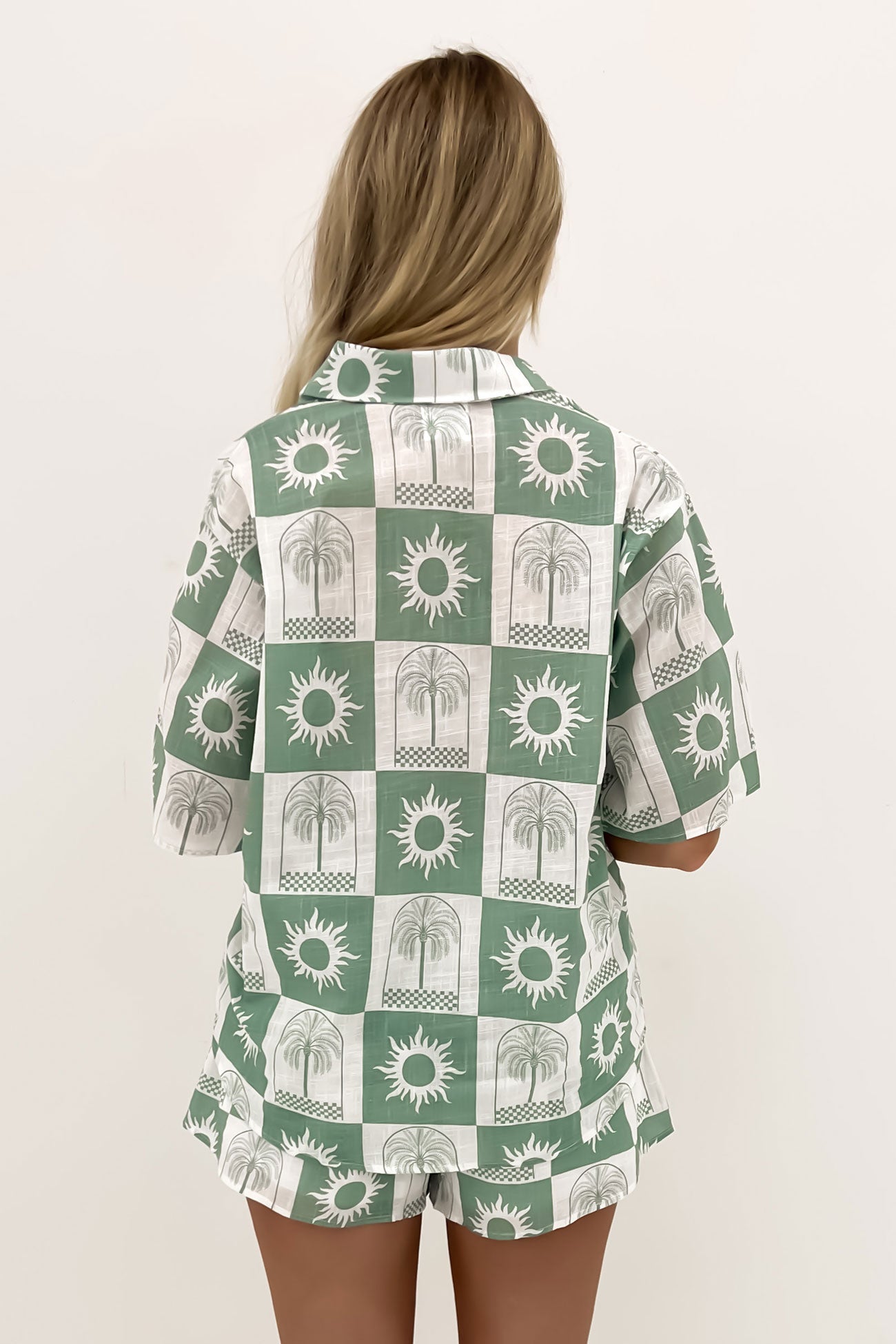 Corfu Set White Sage Sun Palm Checkers
