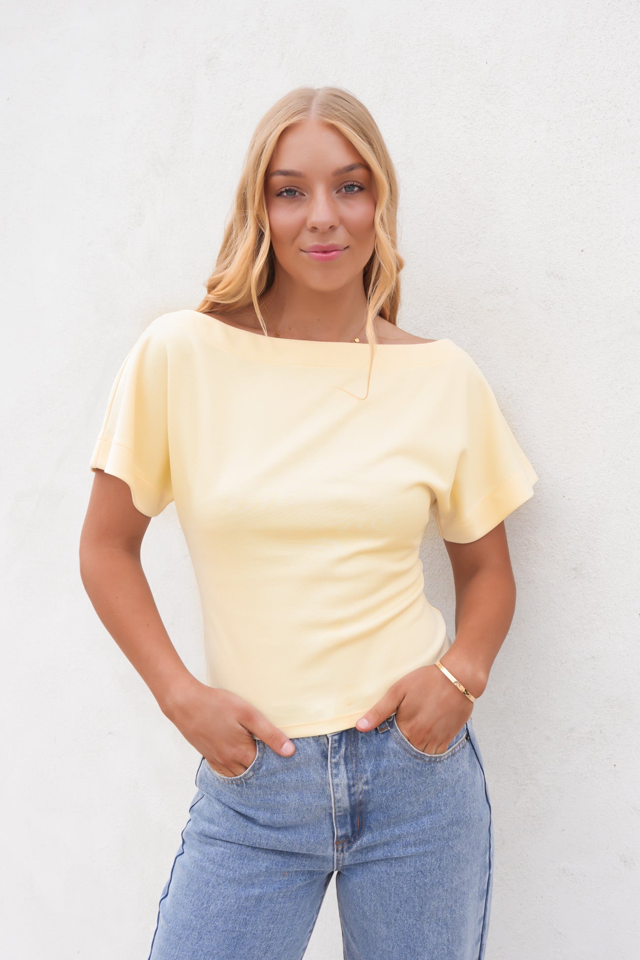 Levi Tee Yellow