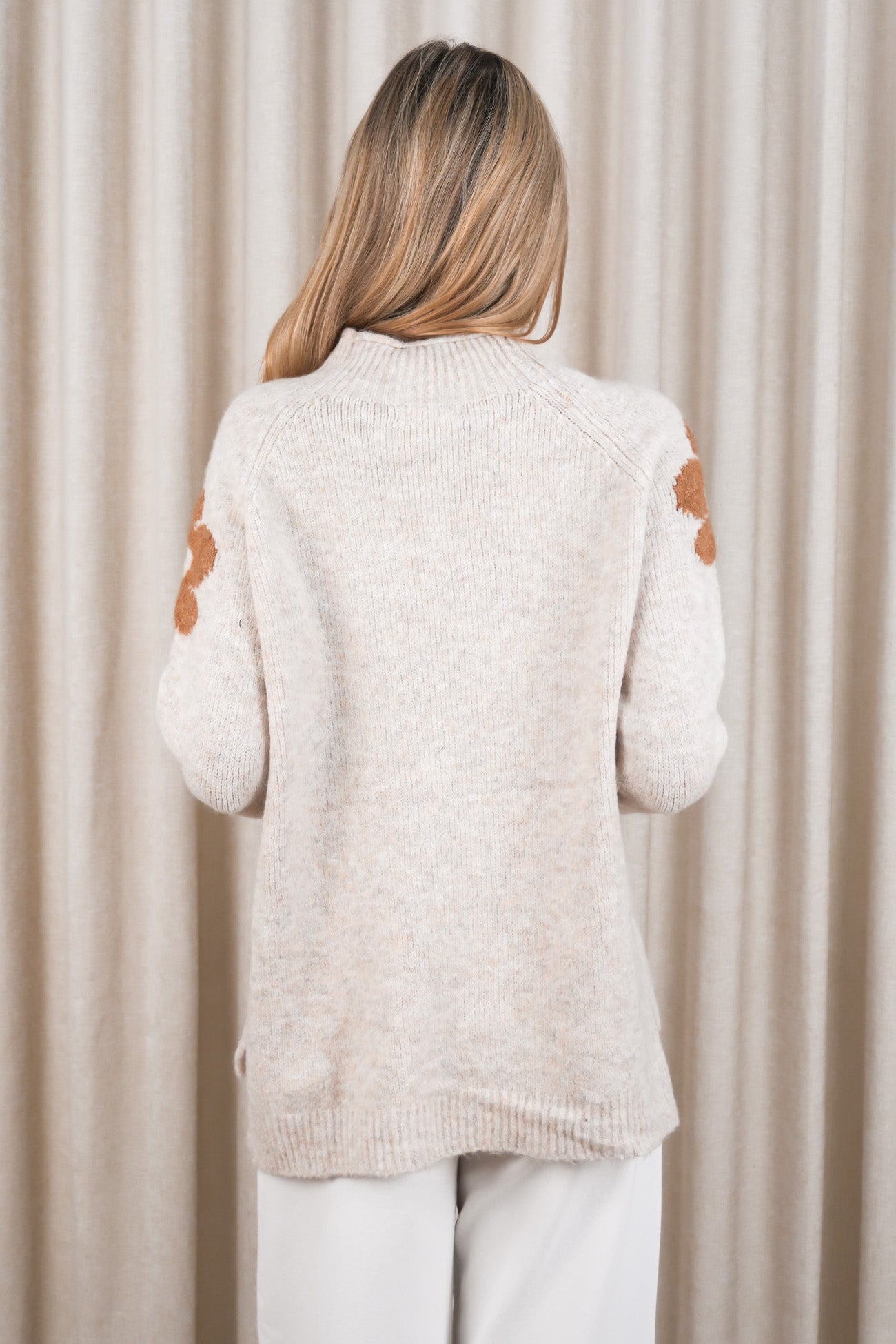 Daisy Knit Jumper Latte