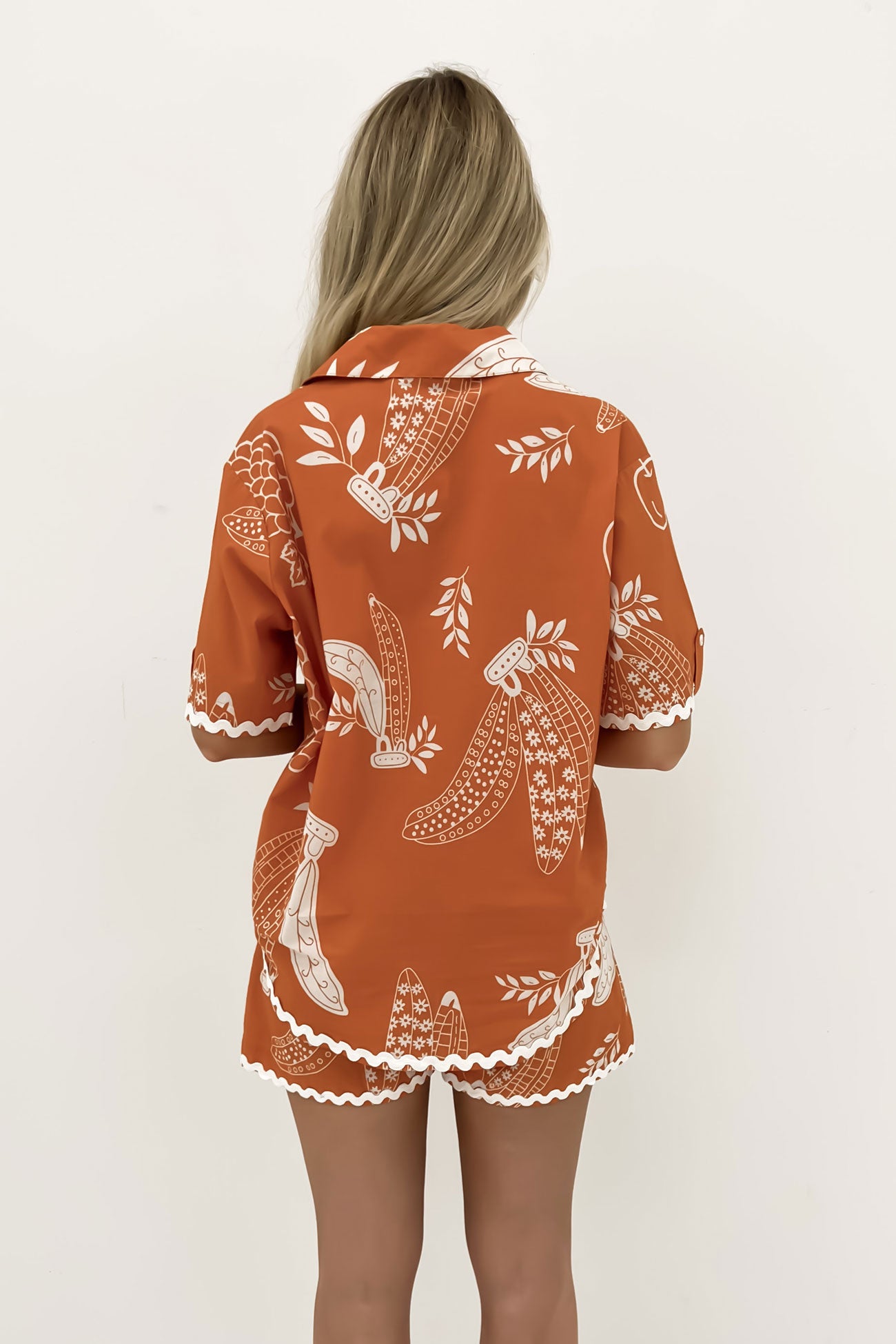 Dallas Set Rust White Riviera