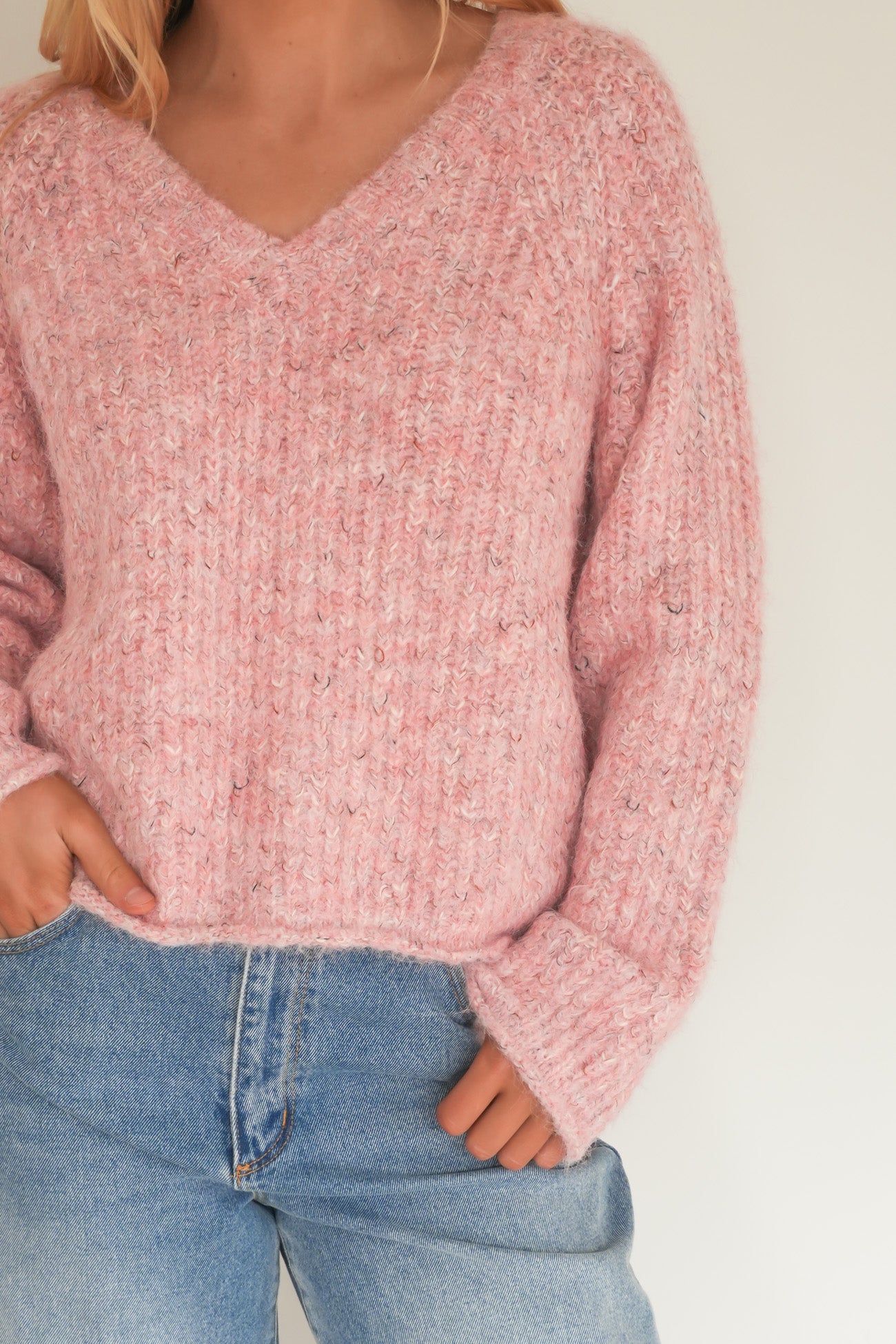 Devon V Neck Jumper Pale Pink