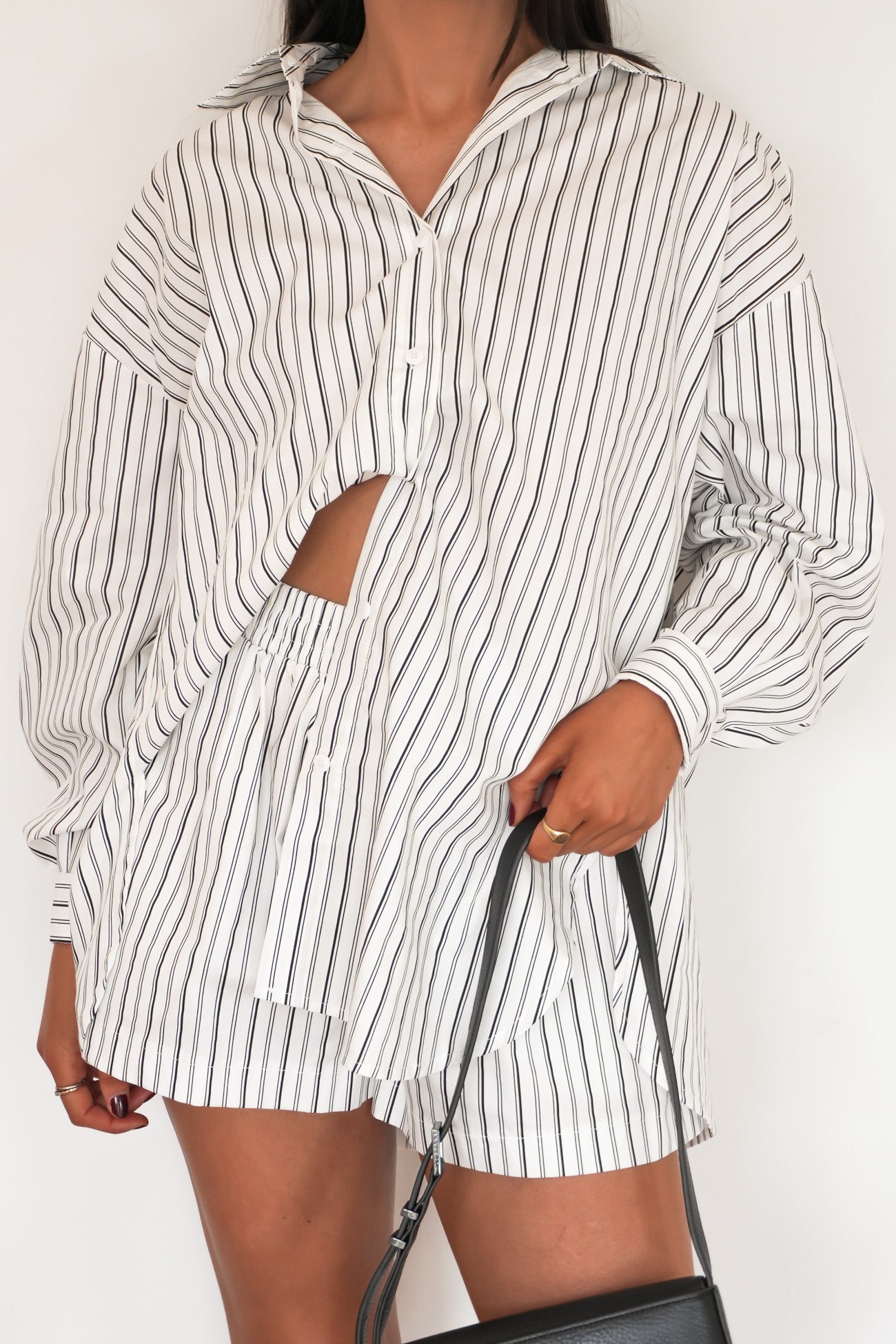 Dion Short White Stripe