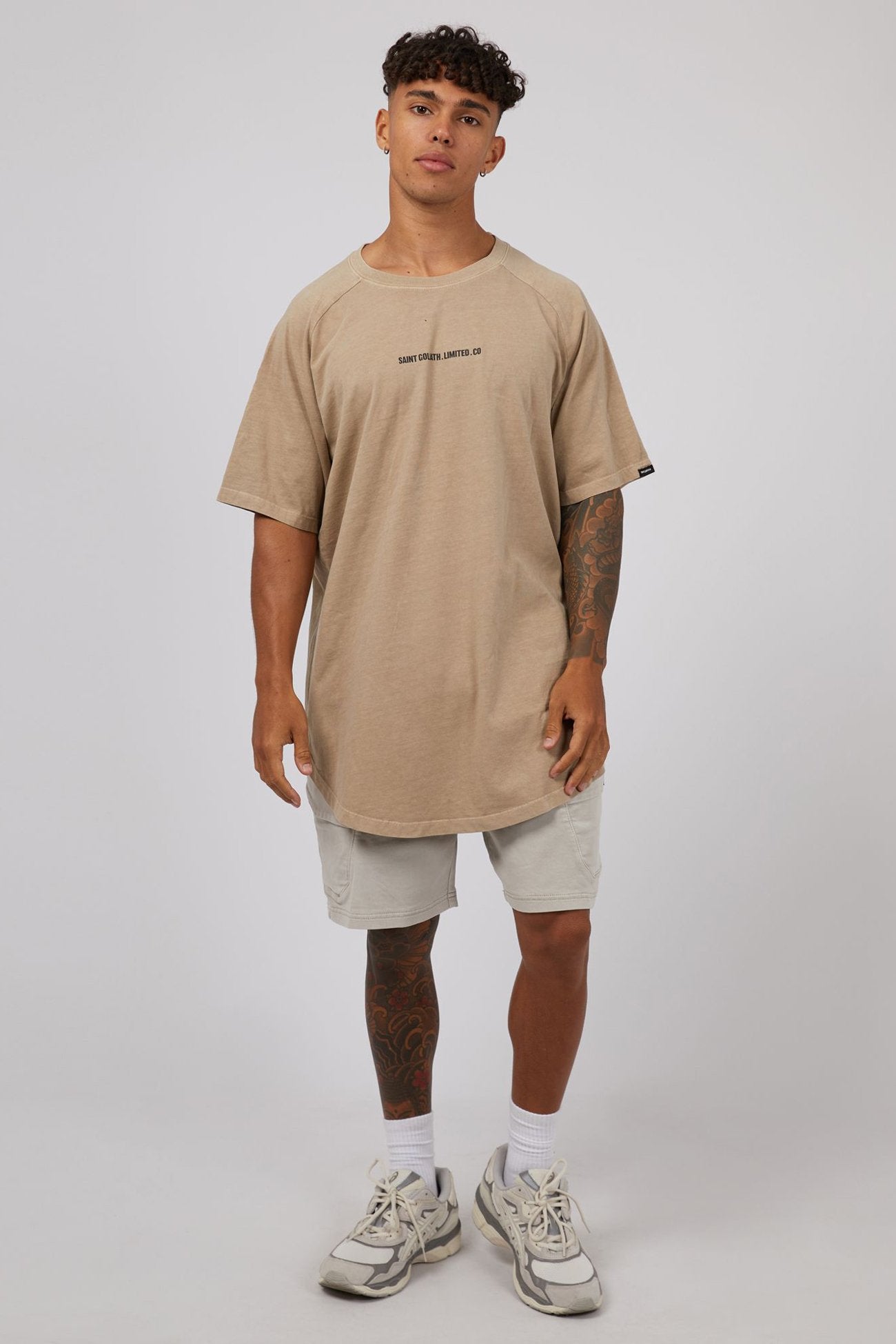 Elevate Raglan Tee Tan