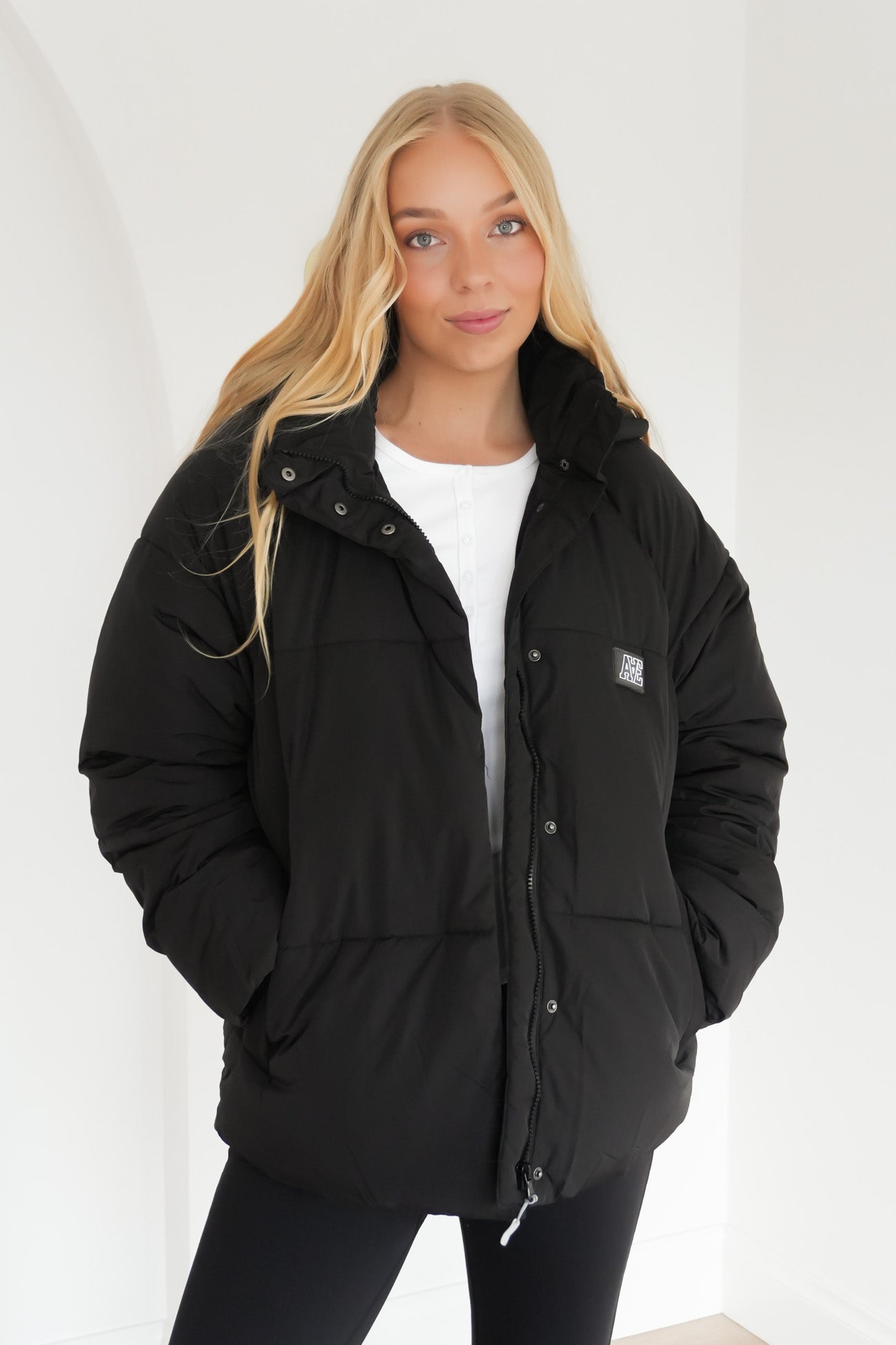 Elevate Puffer Jacket Black