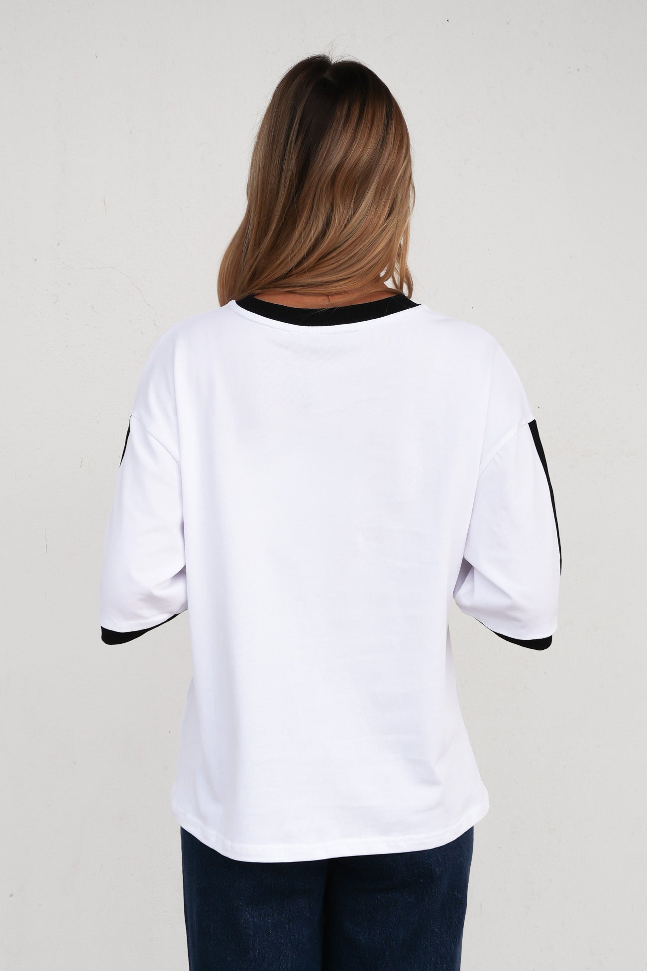 Ella Tee White Black