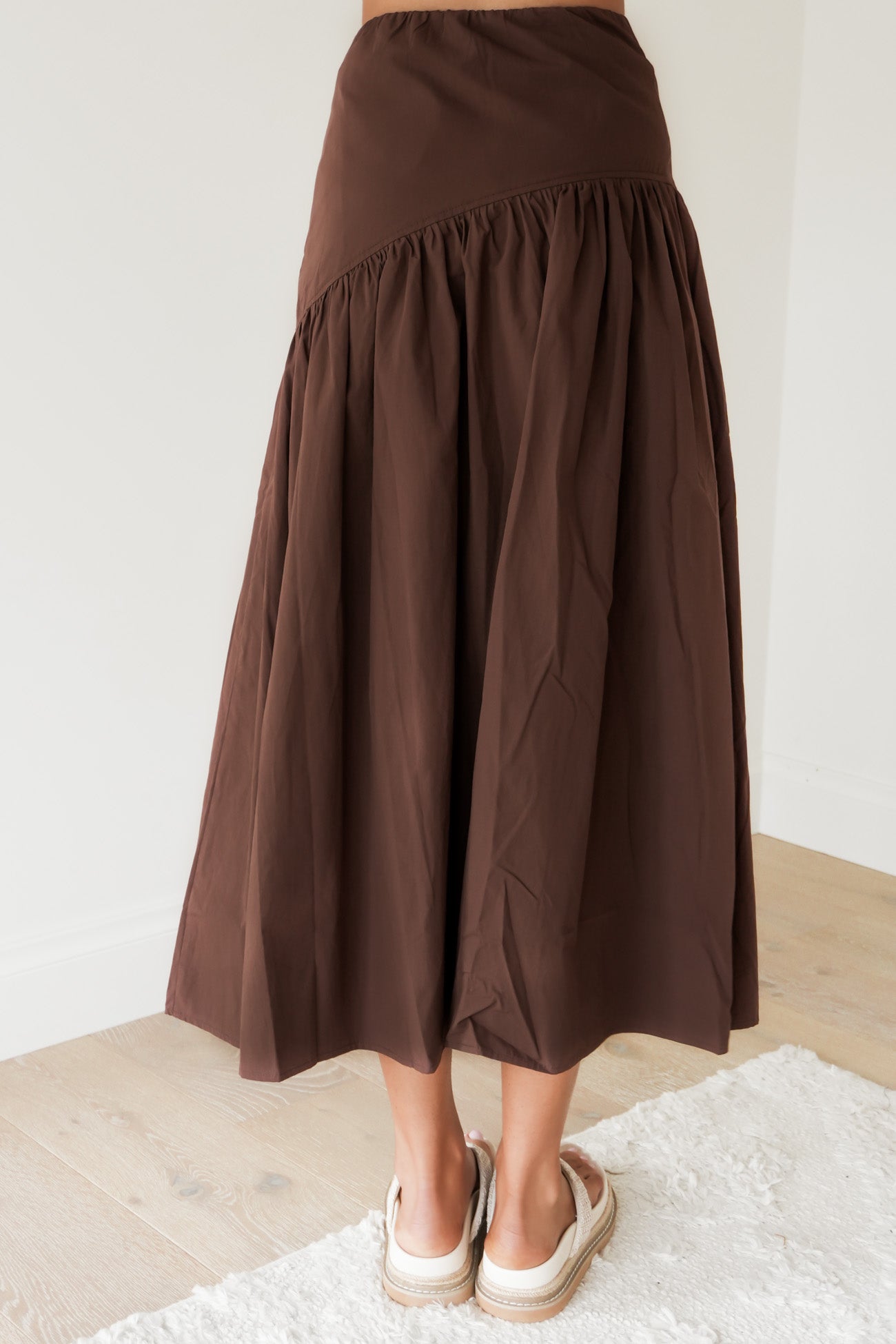 Essential Asym Maxi Skirt Brown