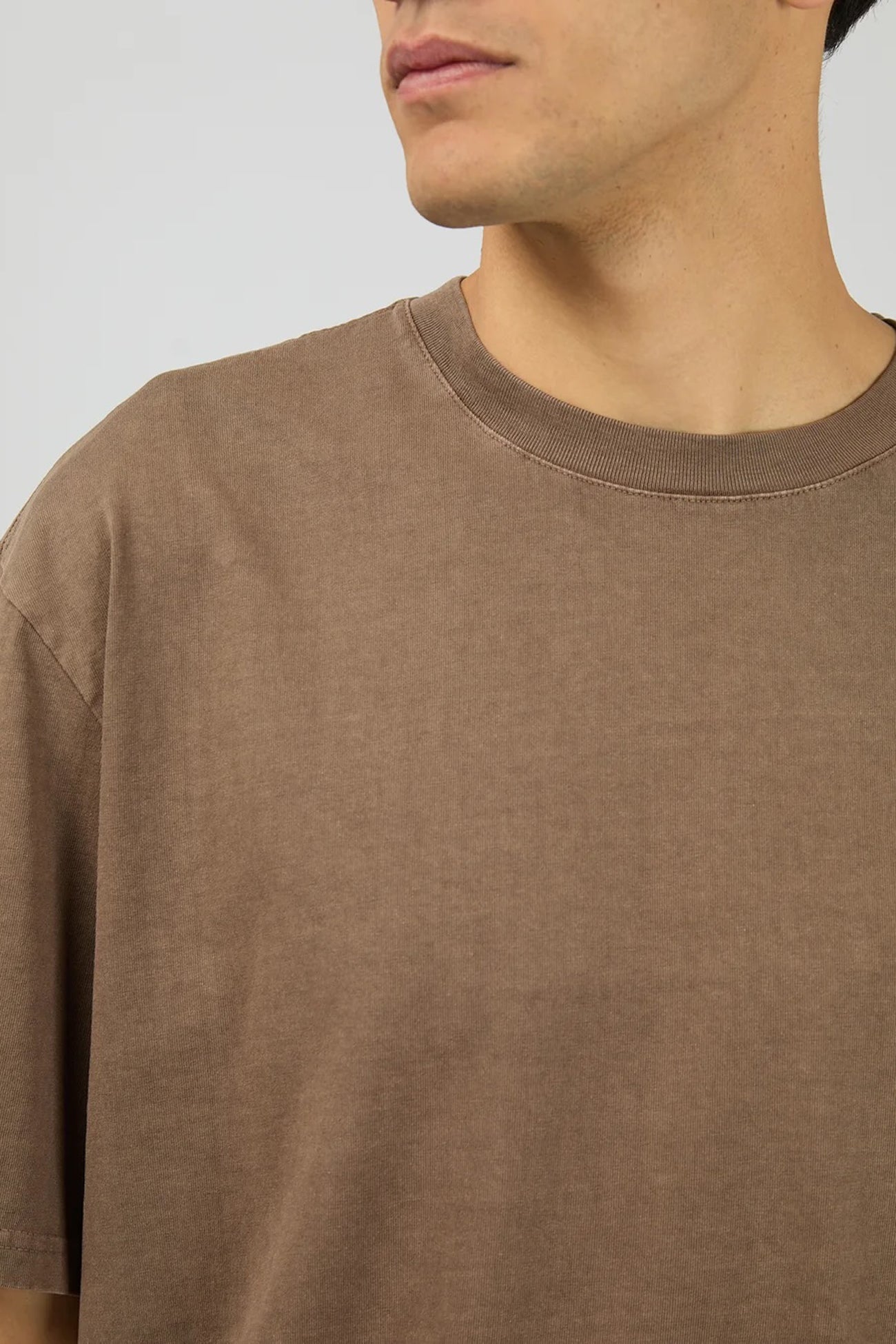 Essential Fit Tee Mocha