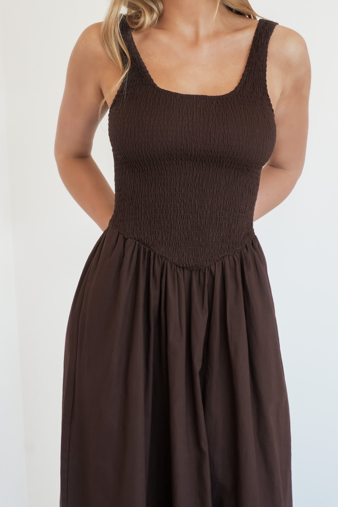 Essential Maxi Dress Brown