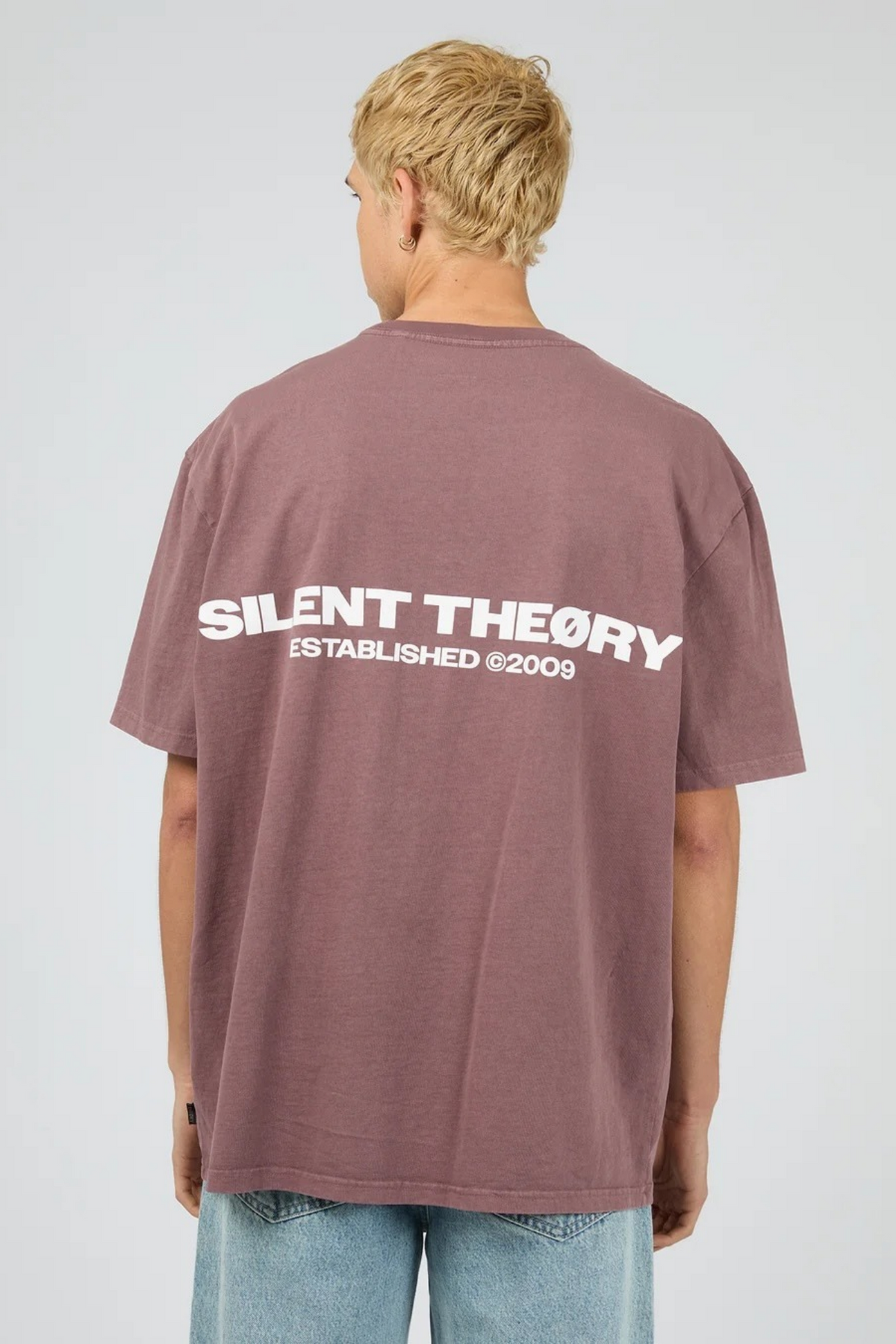 Essential Theory Tee Vino