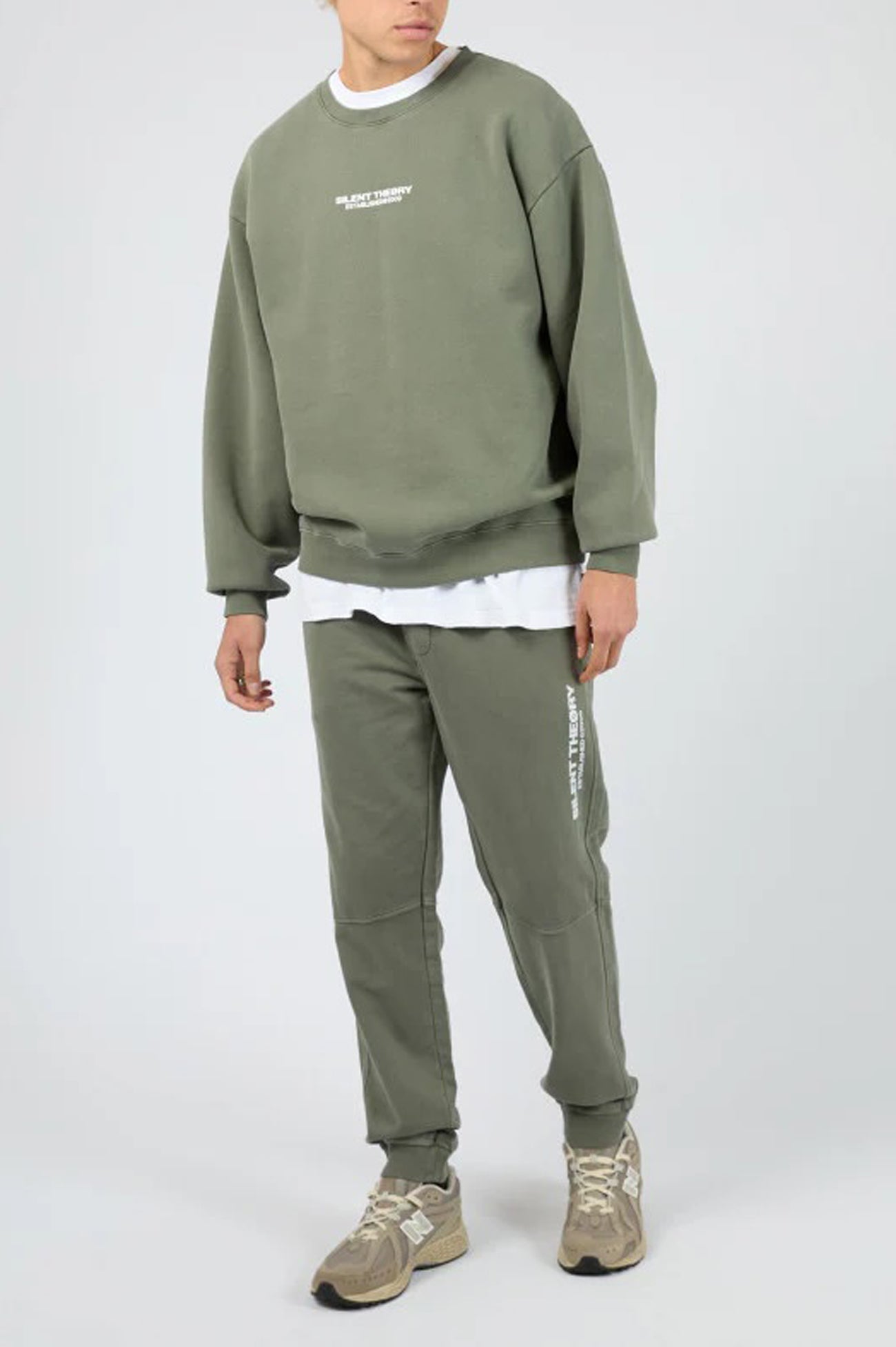 Essential Theory Trackpant V2 Eucalyptus