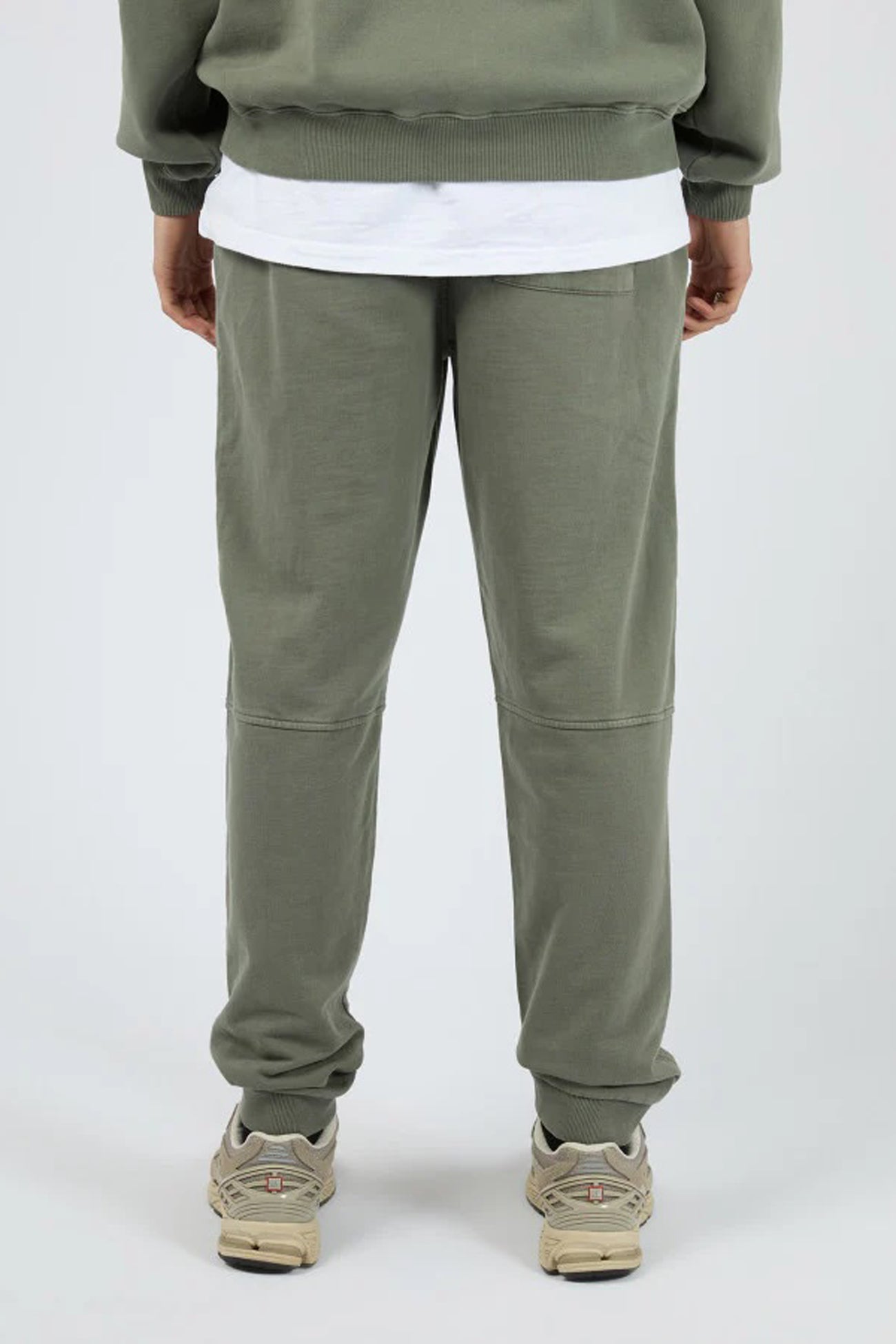 Essential Theory Trackpant V2 Eucalyptus