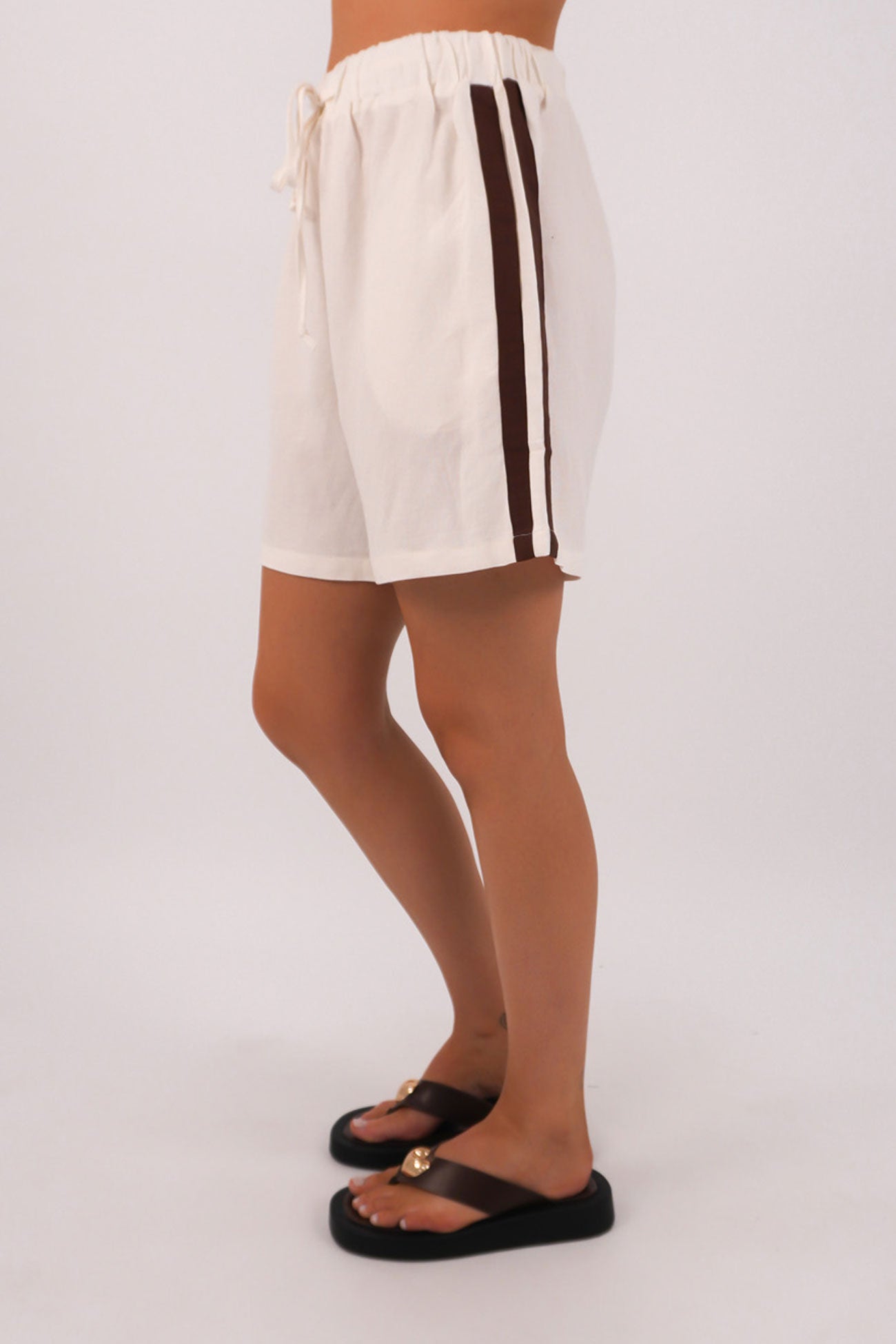 Essie Short White
