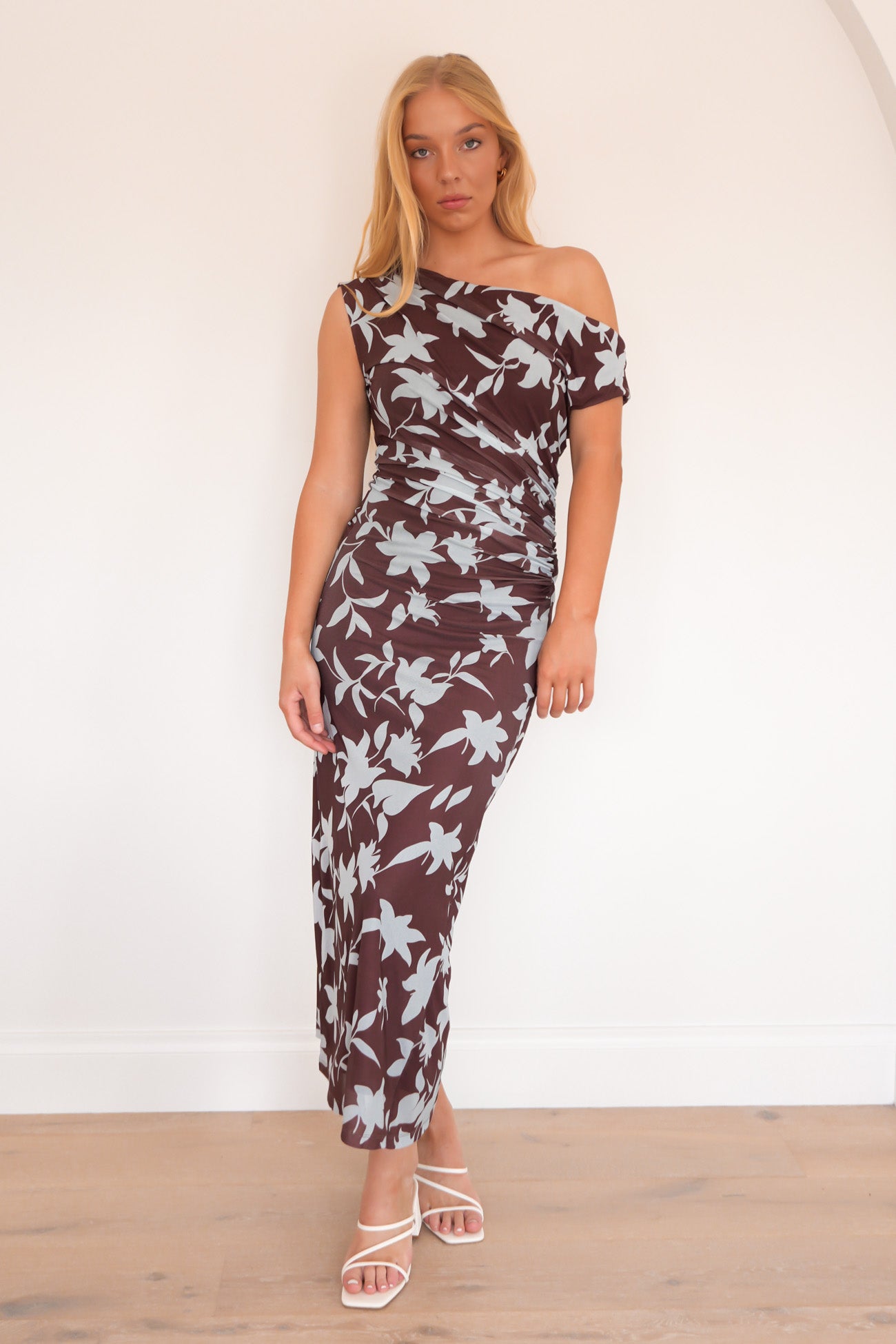 Evie Maxi Dress Chocolate Floral