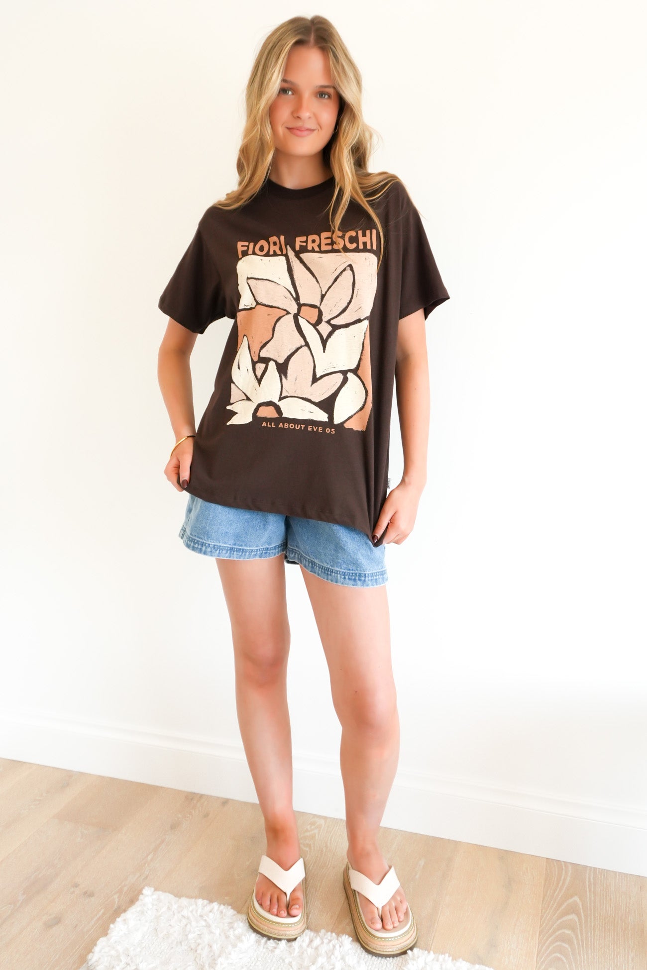 Fiori Freschi Relaxed Tee Brown