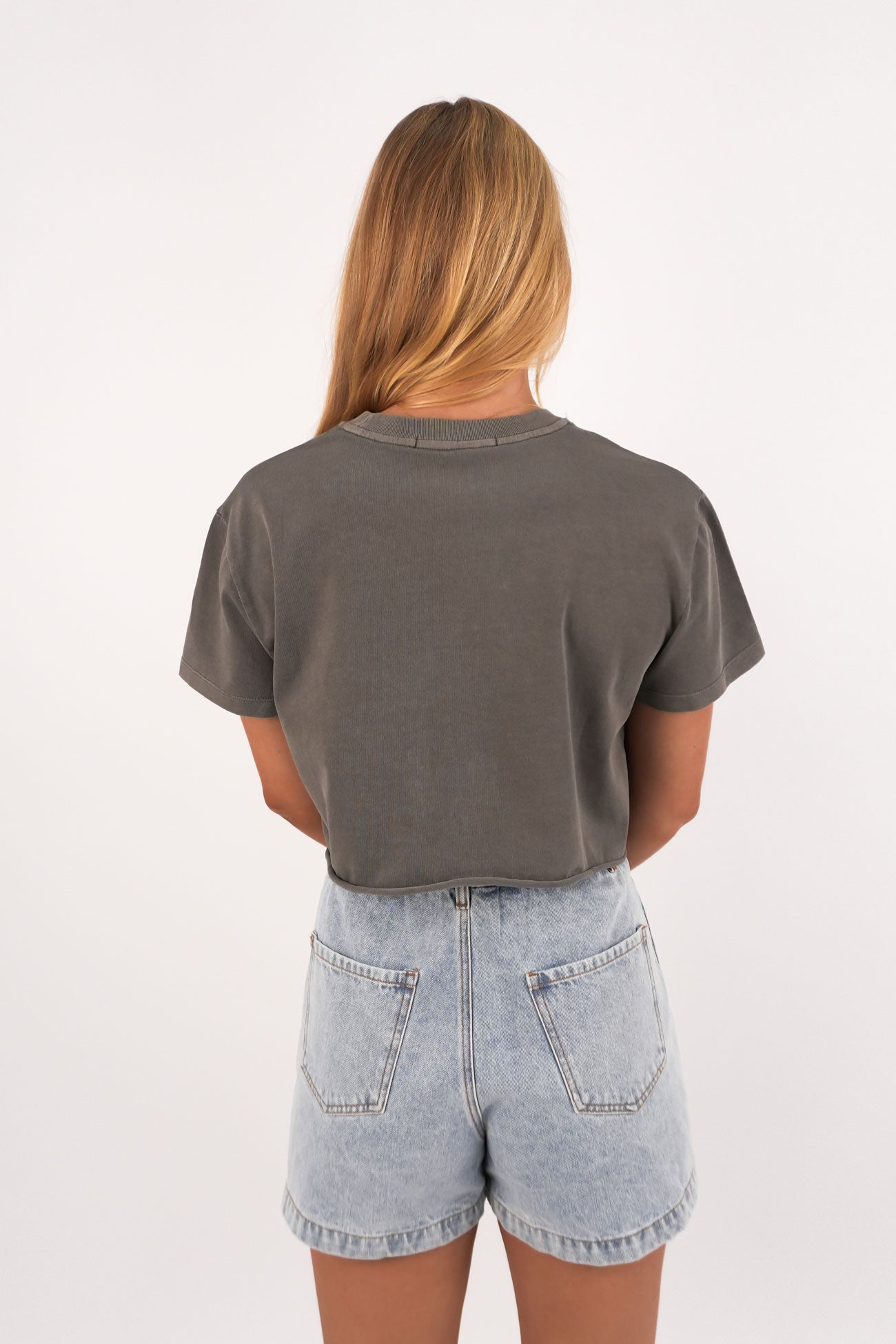 Formation Crop Tee Coal