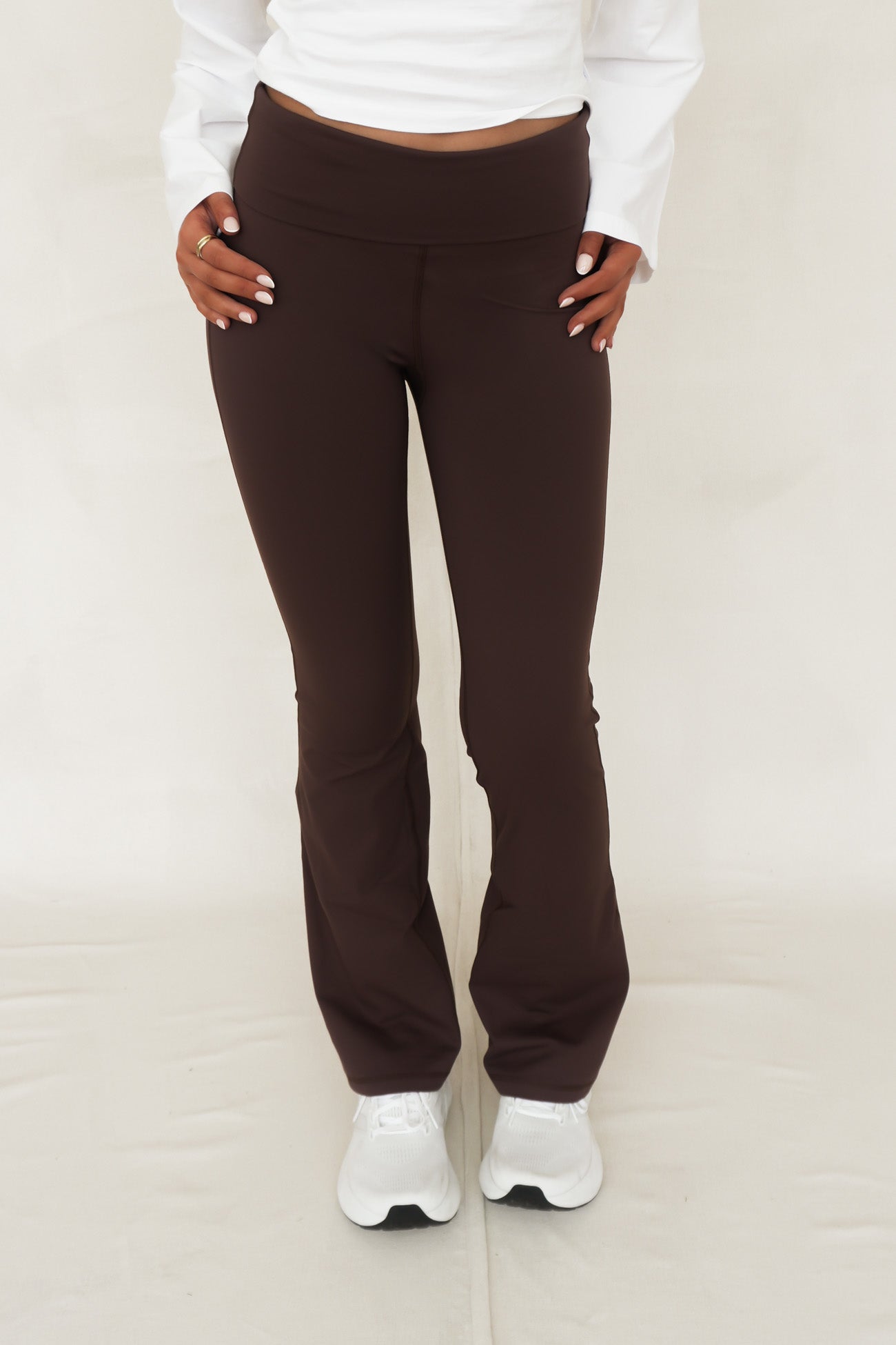 Fox Fold Over Flare Pant II Chocolate