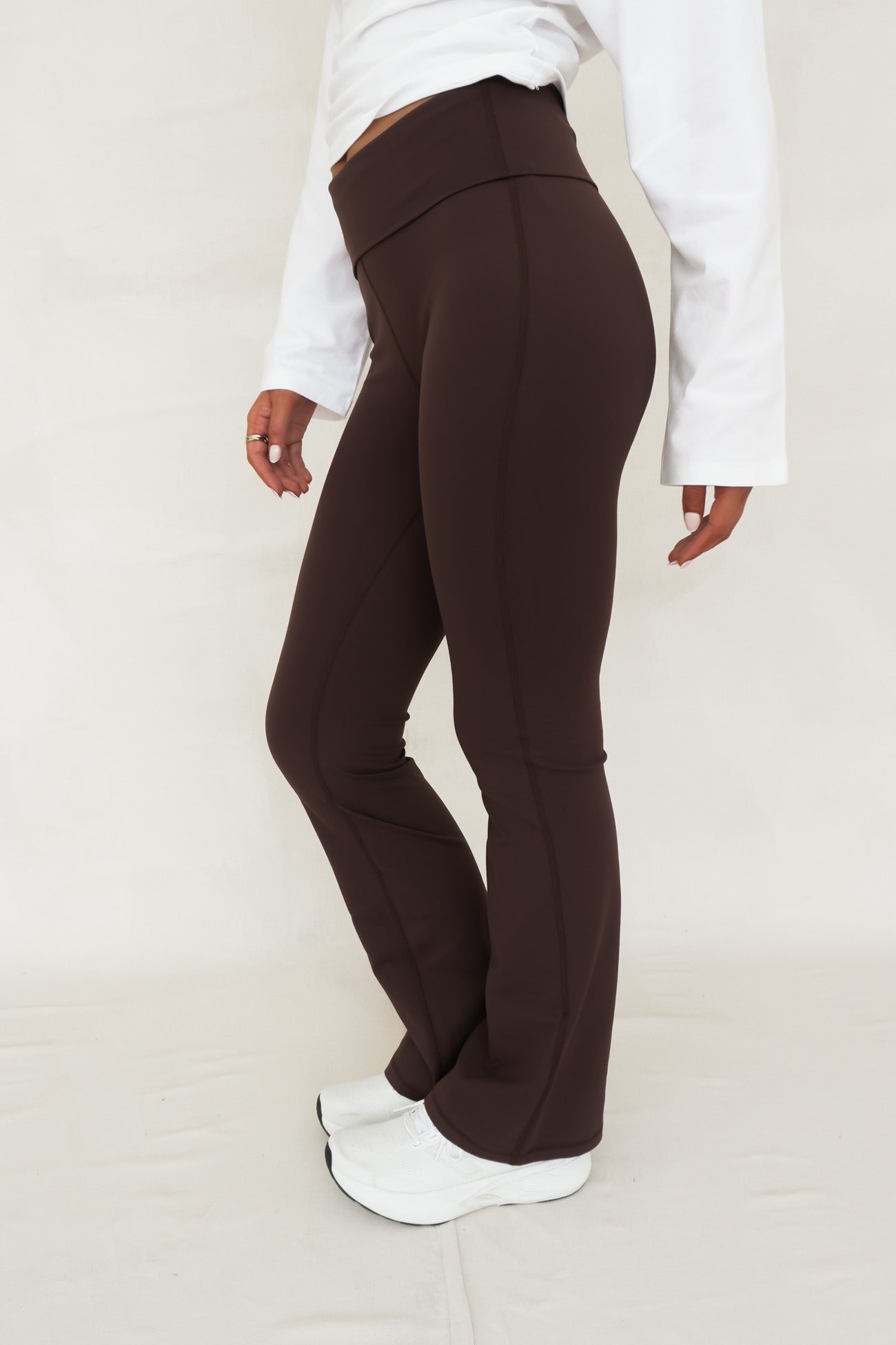 Fox Fold Over Flare Pant II Chocolate