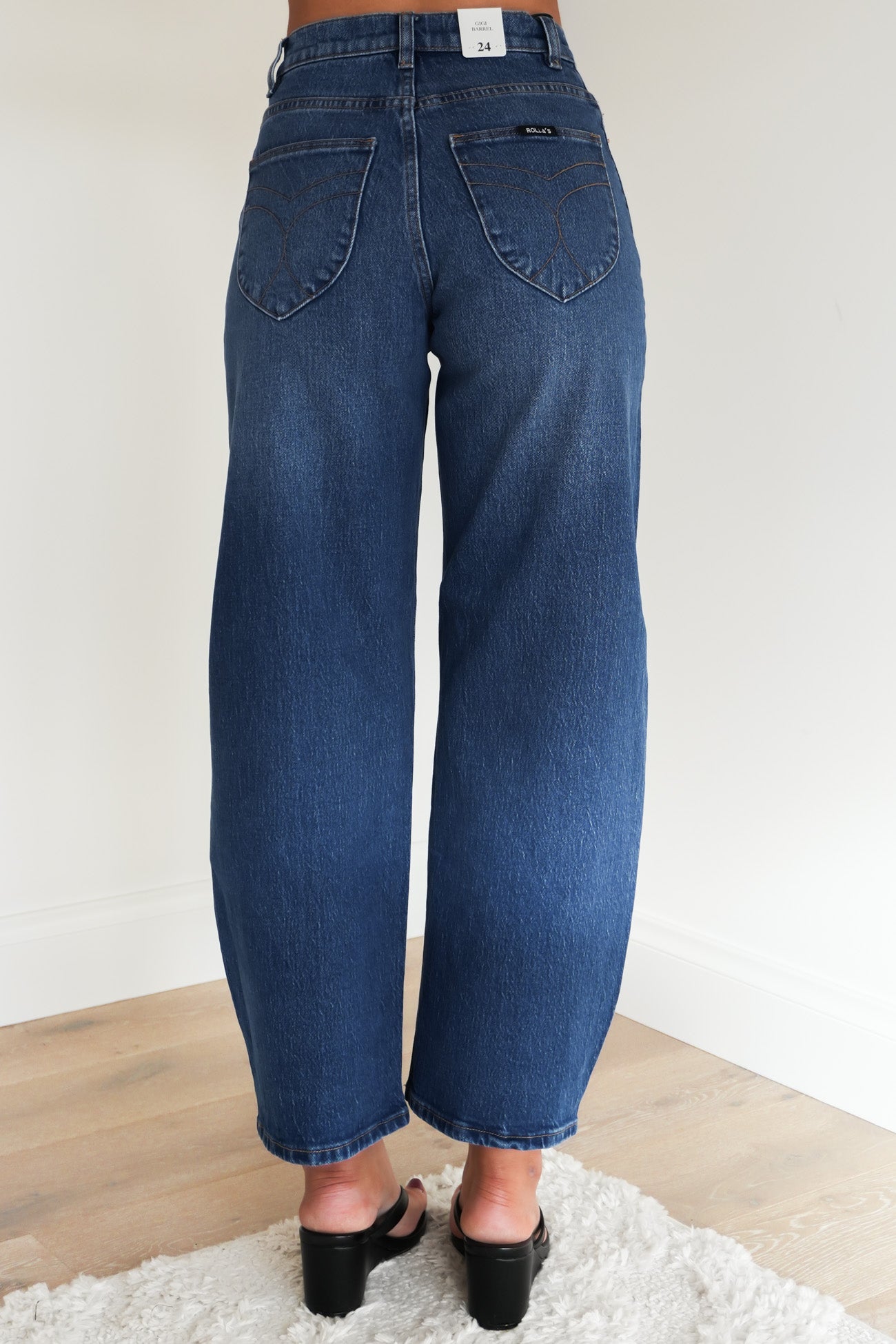Gigi Barrel Jean Reign