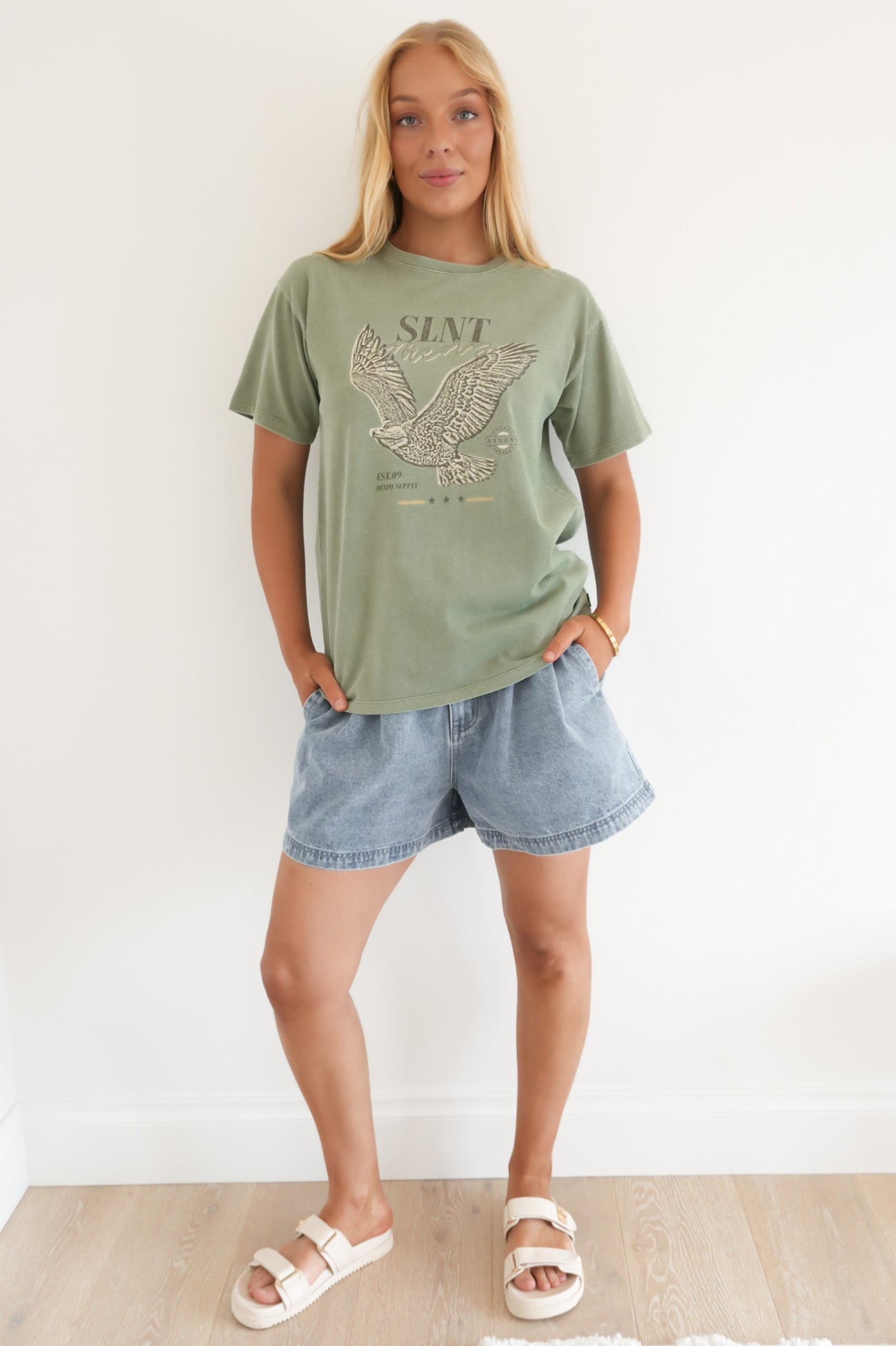 Hand Drawn Tee Green