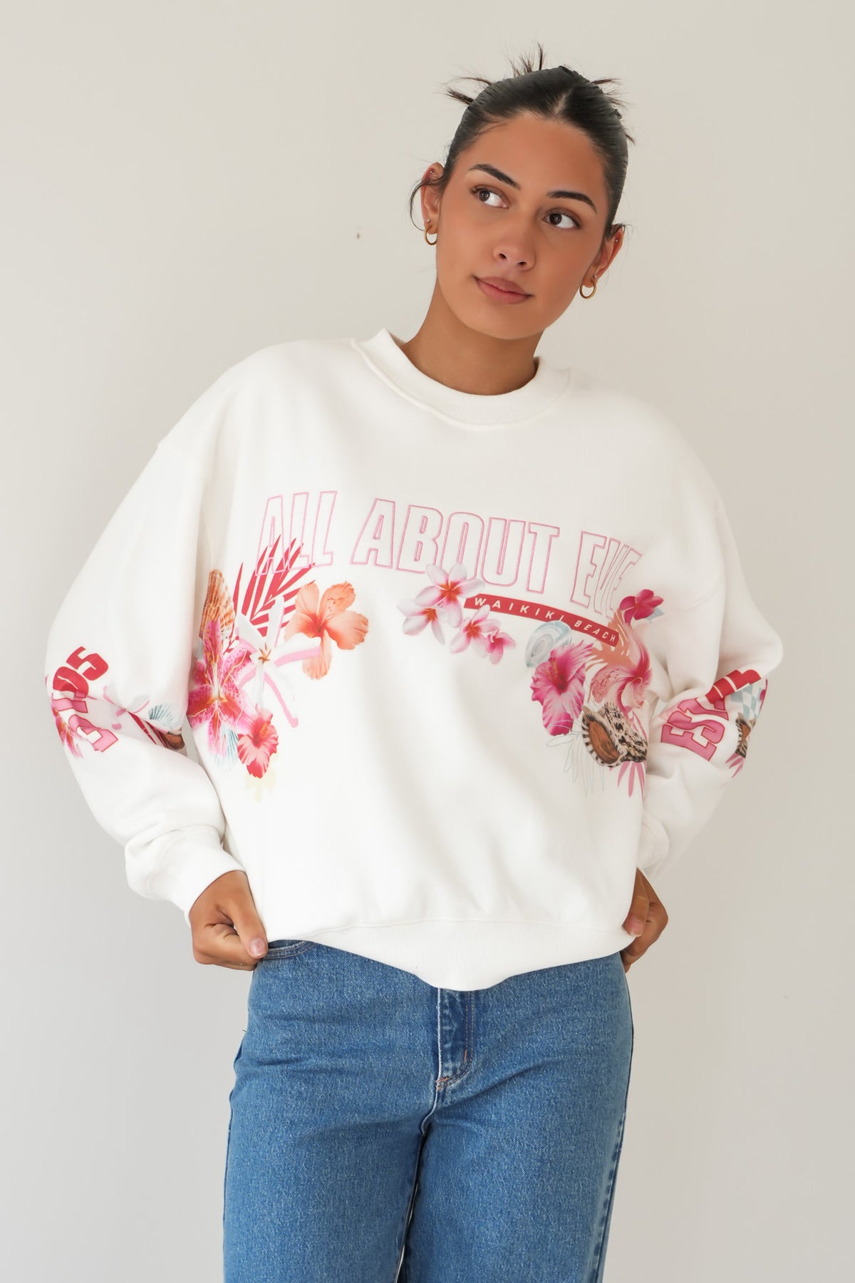 Hawaiian Hibiscus Box Crew Vintage White