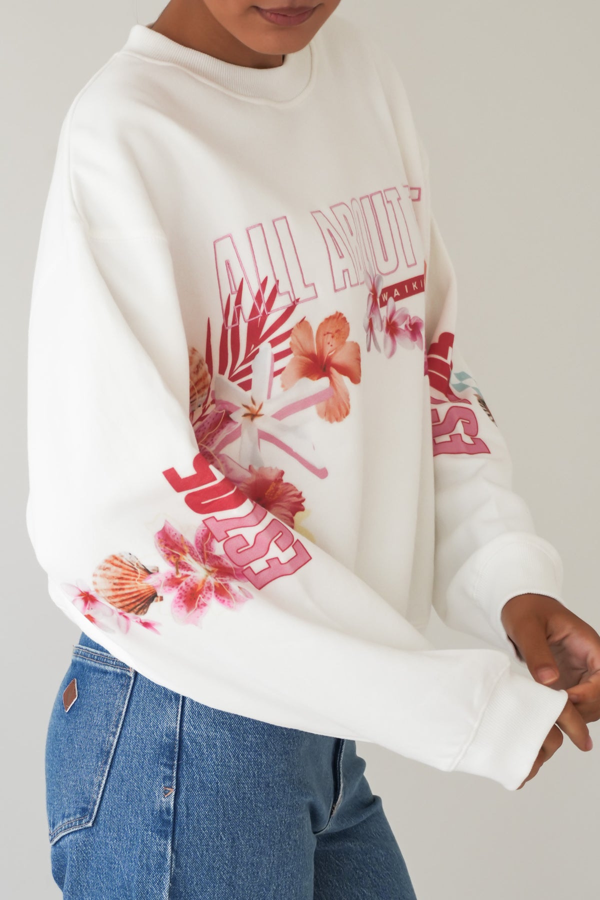 Hawaiian Hibiscus Box Crew Vintage White