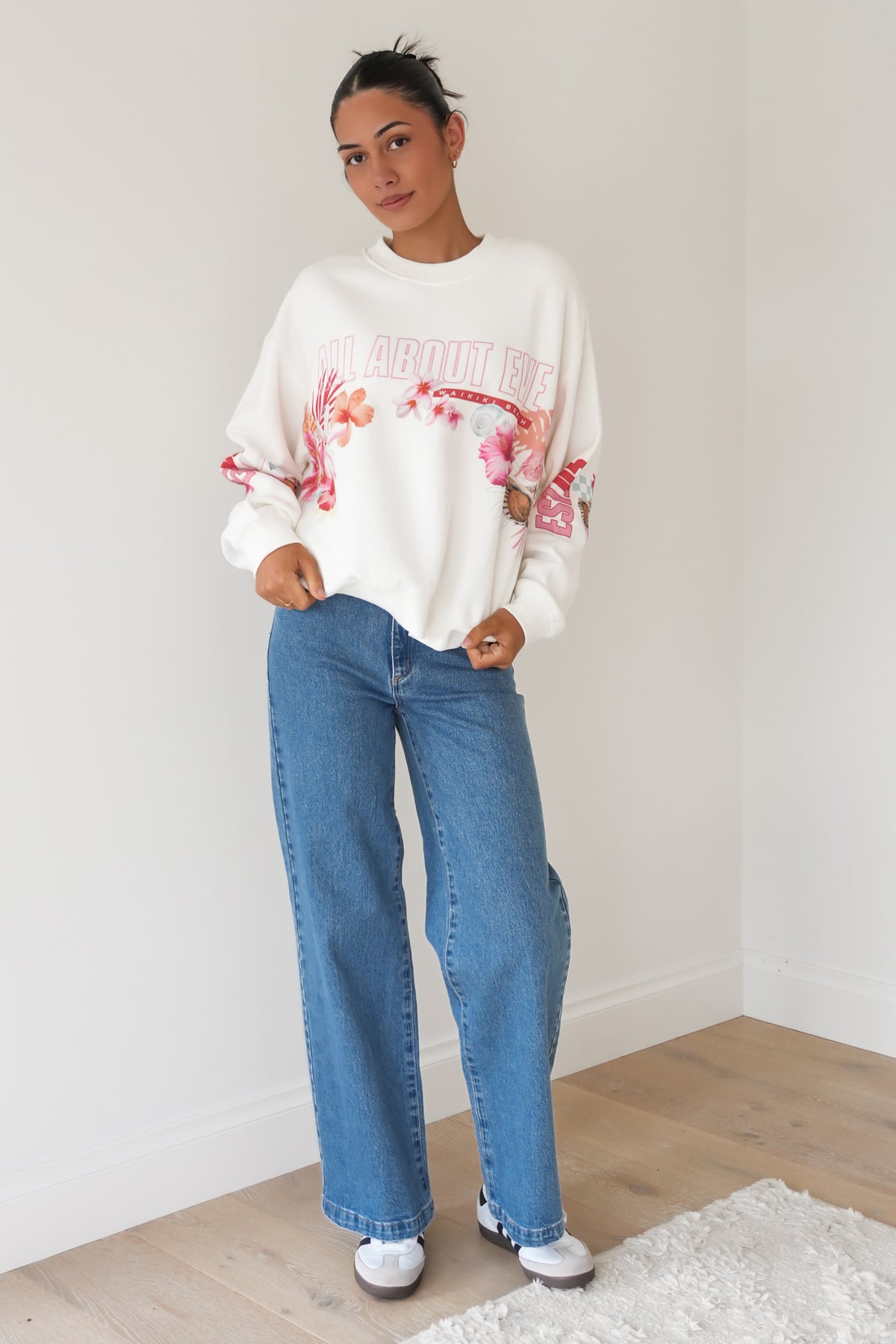 Hawaiian Hibiscus Box Crew Vintage White