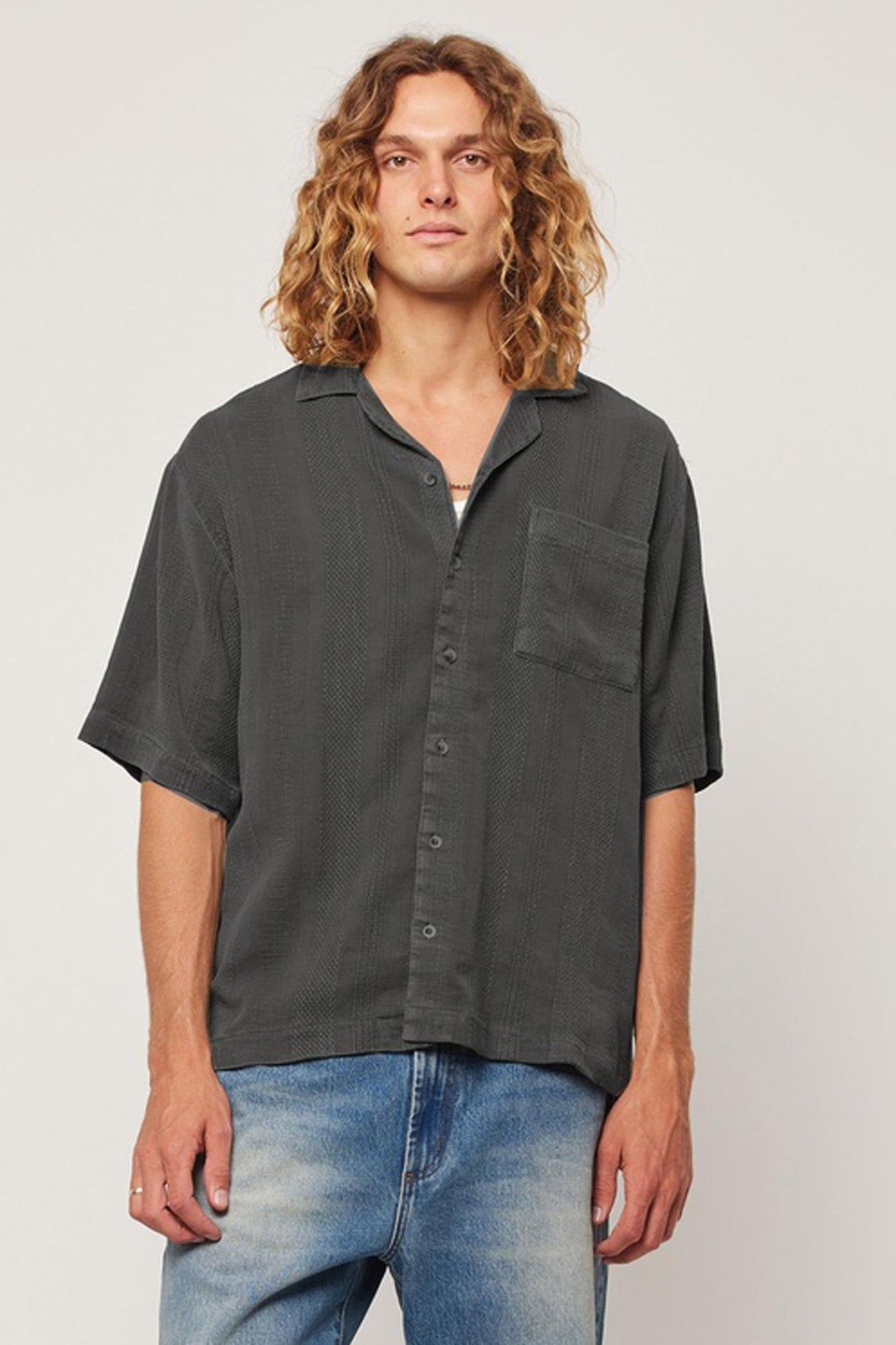 Heavy-Weave-Bowler-Washed-Black-2