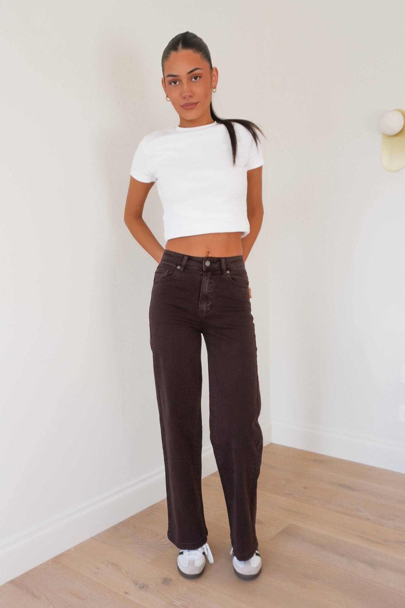 Jacqui Wide Leg Jean Brown