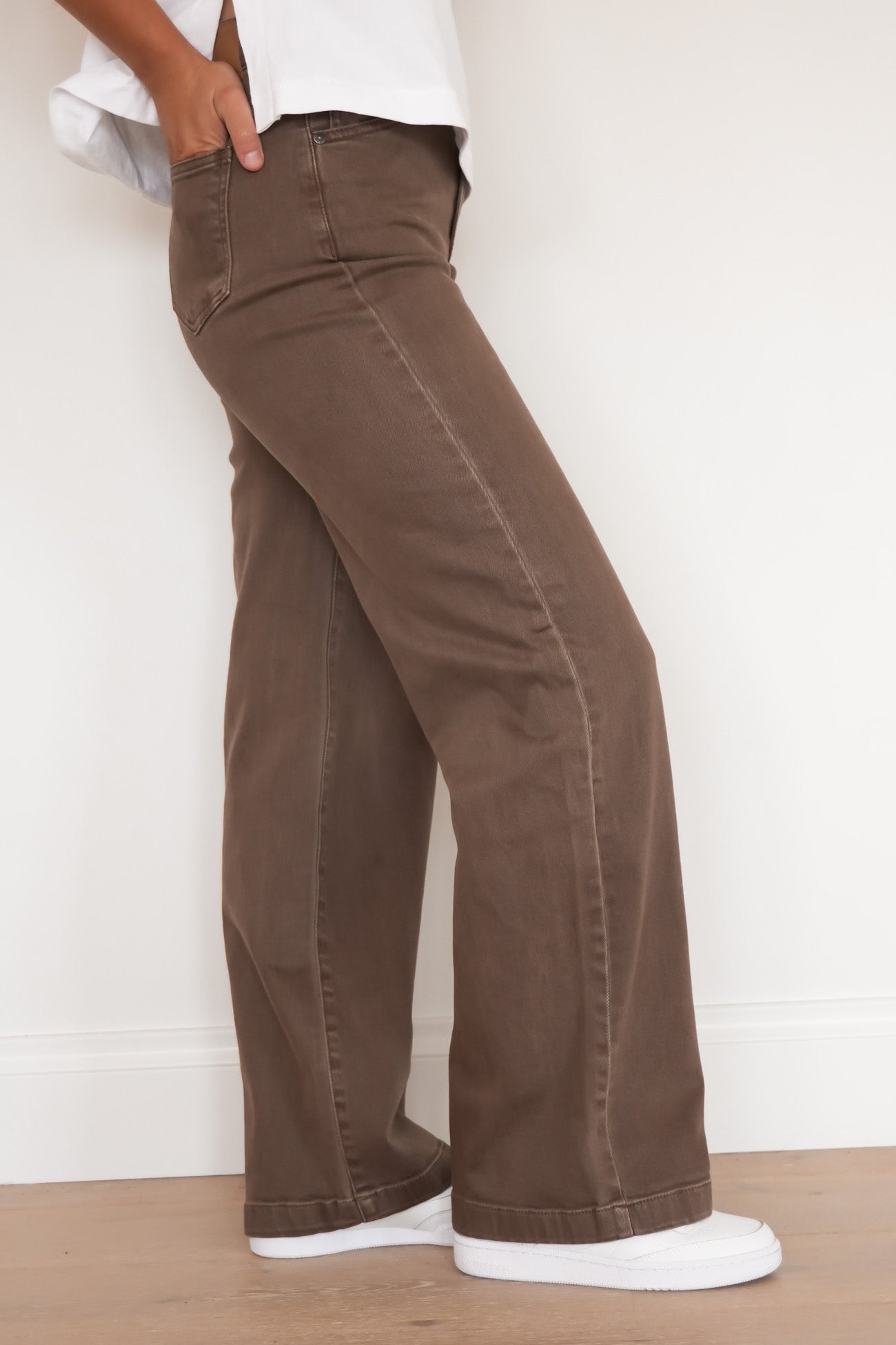 Jacqui Wide Leg Jean Cocoa