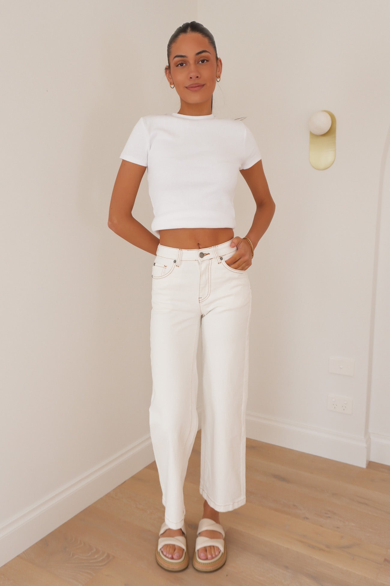 Jacqui Wide Leg Petite Jean Vintage White