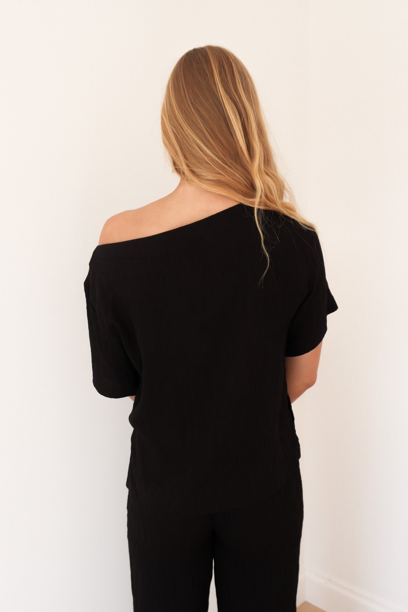 Jasper Tee Black